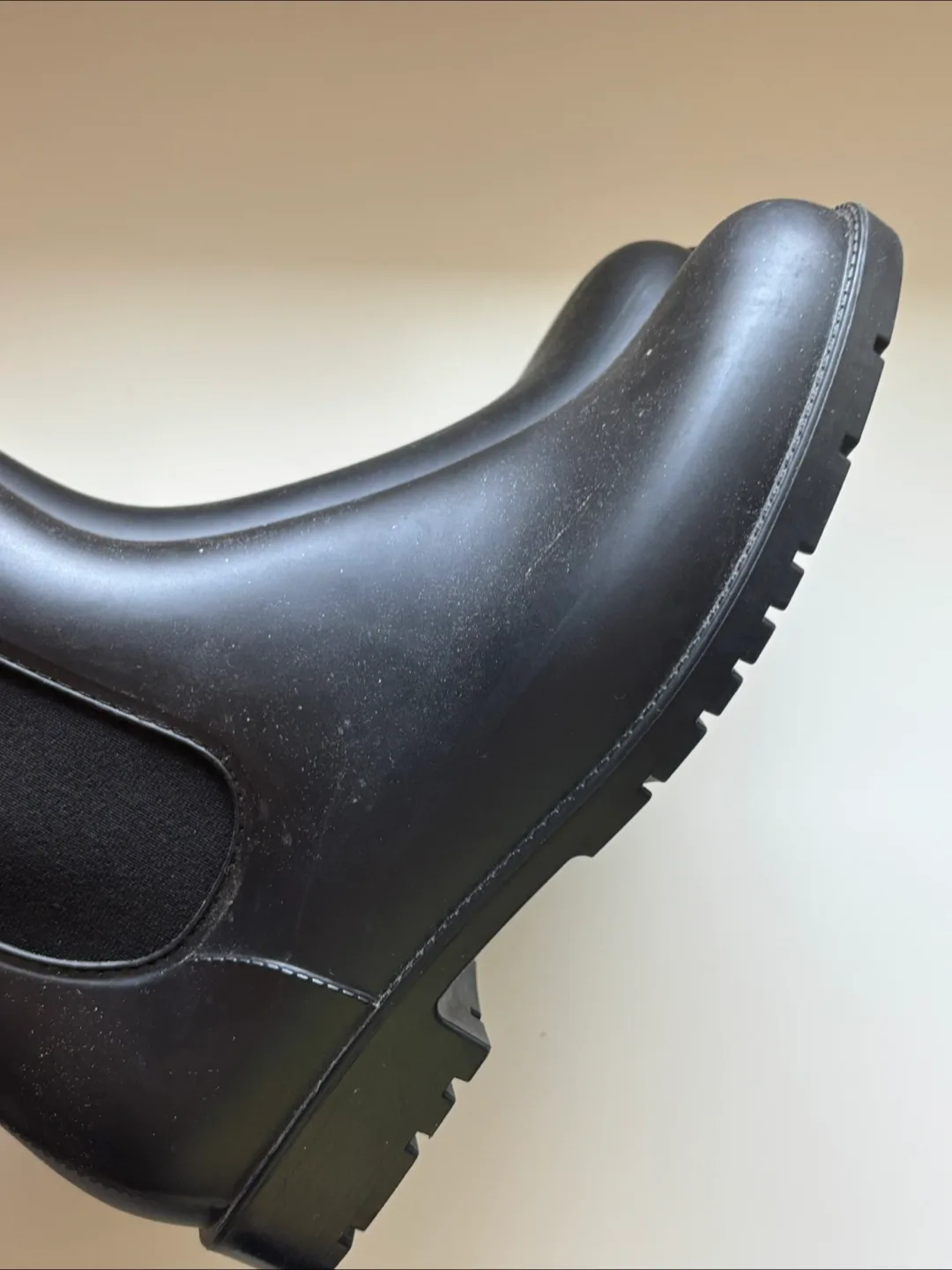Asgard Black Chelsea Boots - Size 8.5 image indicator(5)