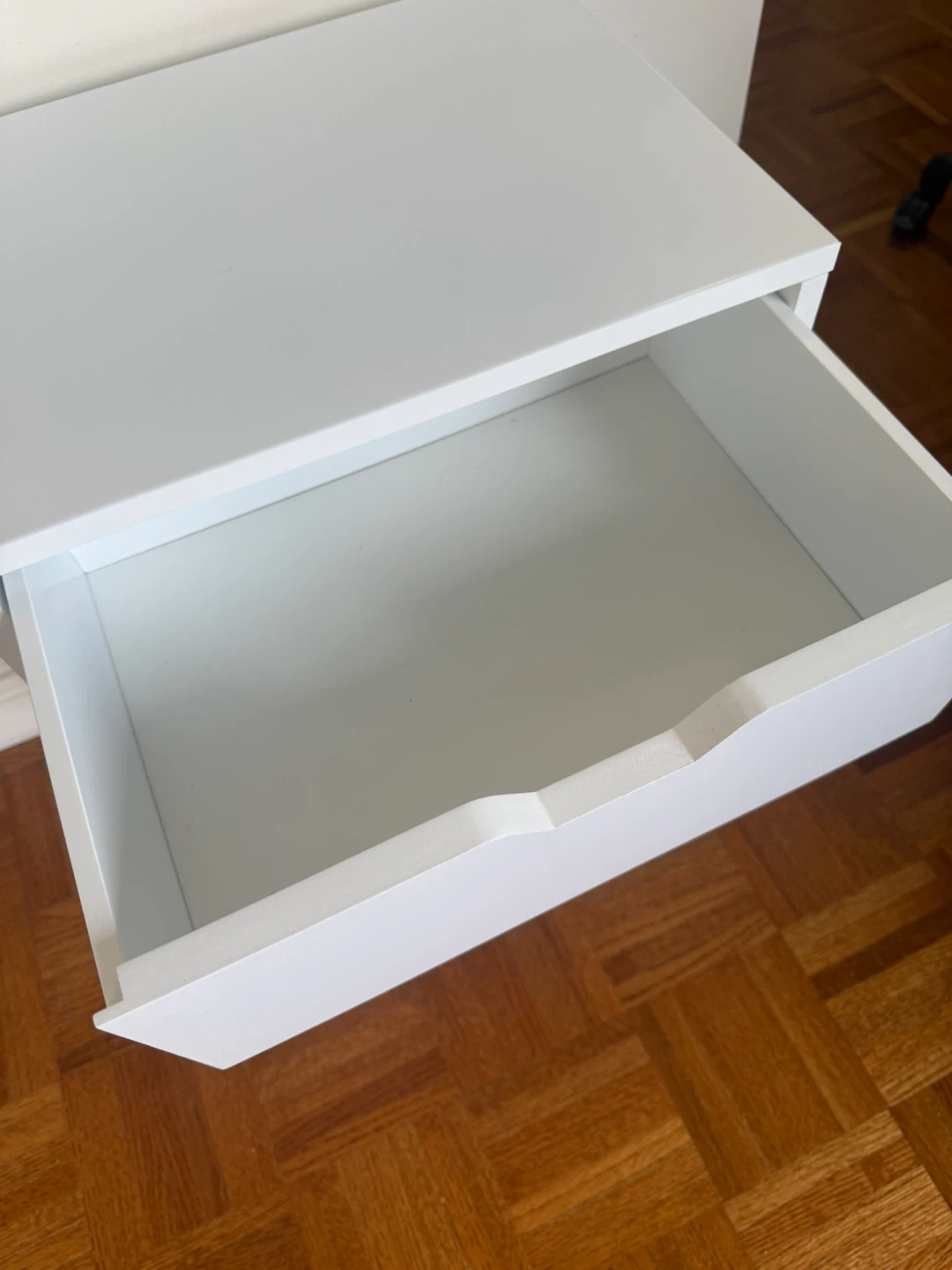 White 2-Drawer Nightstand