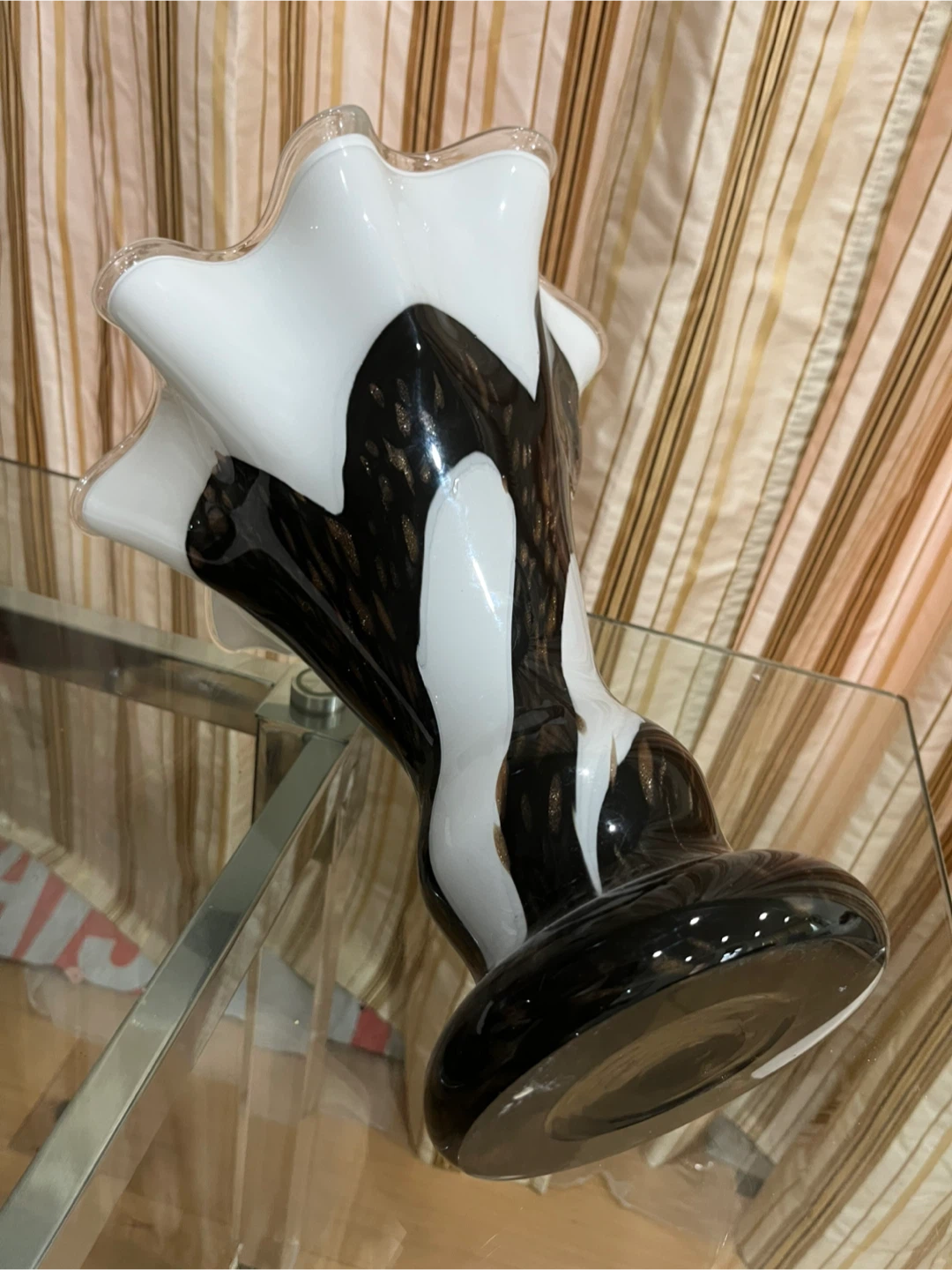 Blown Glass Vase - photo 2
