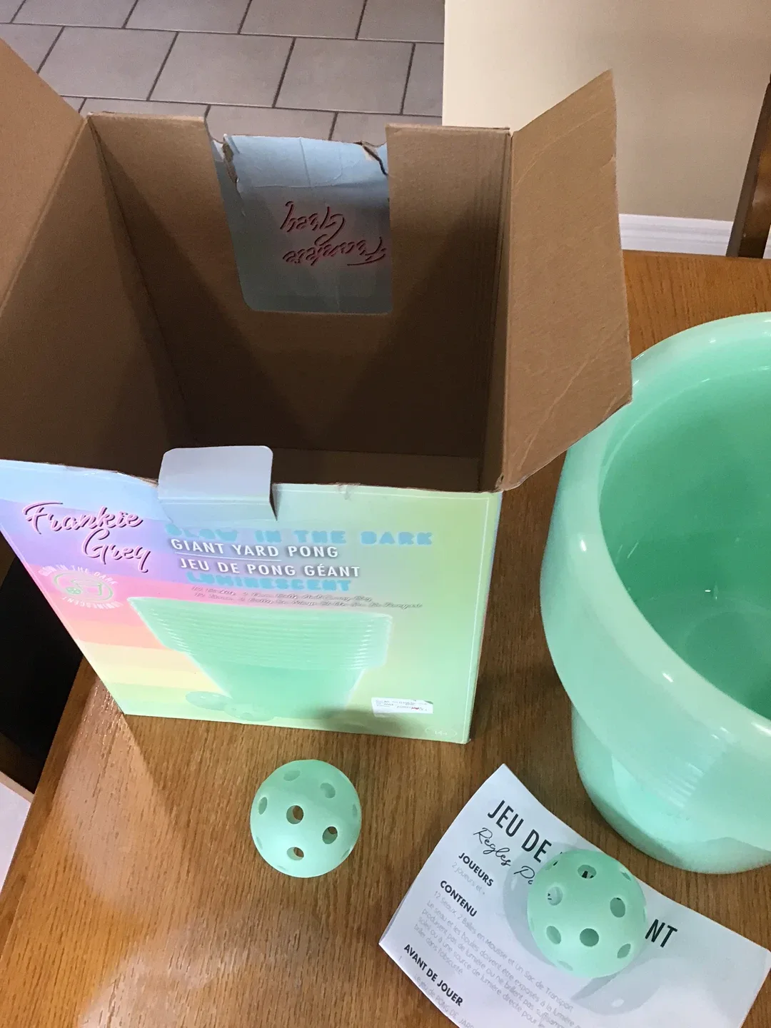 Frankie Grey Glow in the Dark Giant Yard Pong image indicator(3)