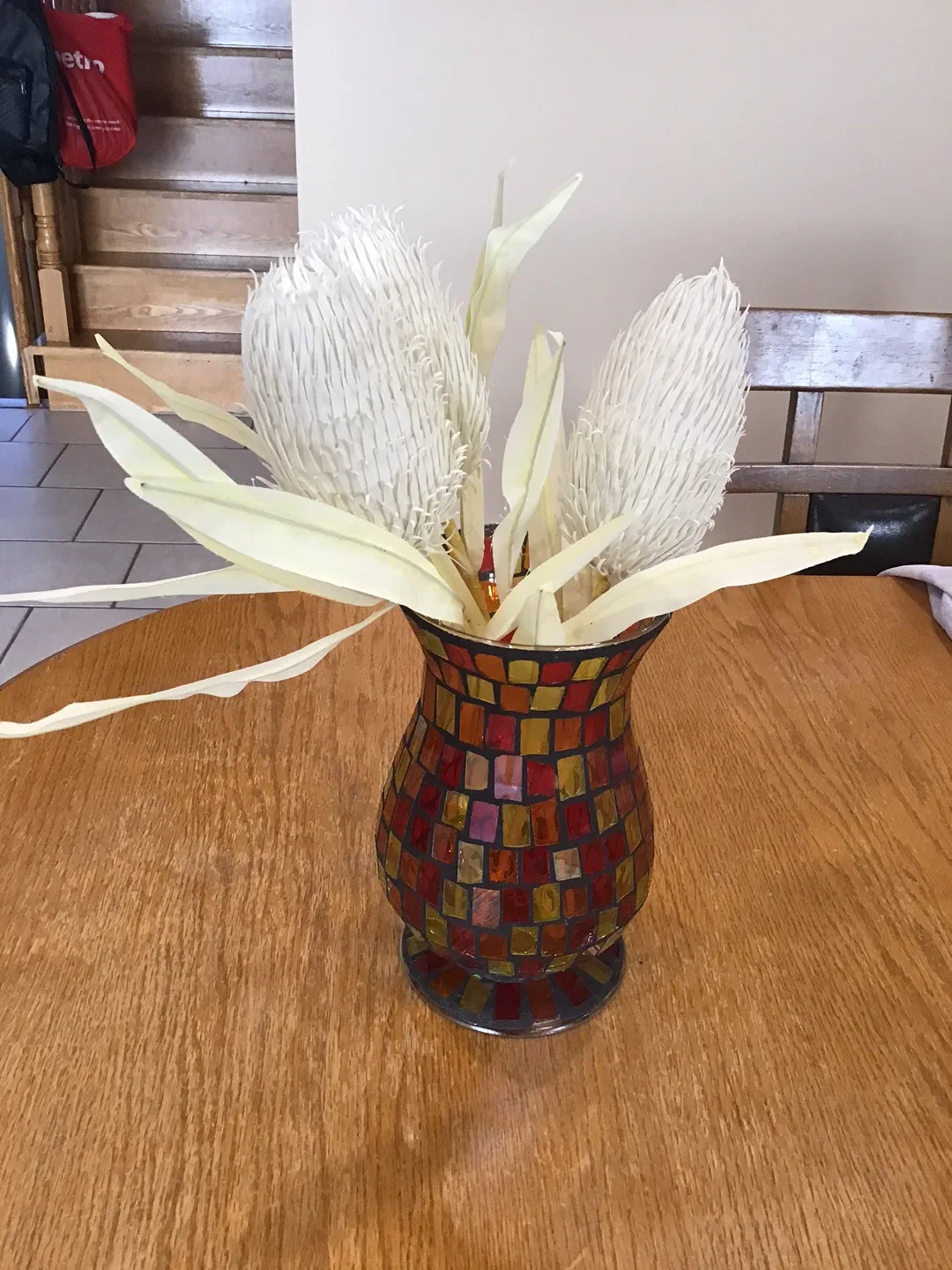 Mosaic Vase with Flowers image indicator(3)