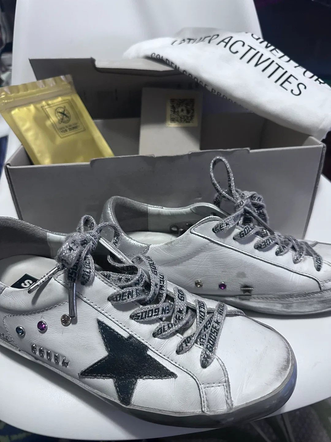 GOLDEN GOOSE SUPERSTAR - LIMITED PIECE thumbnail