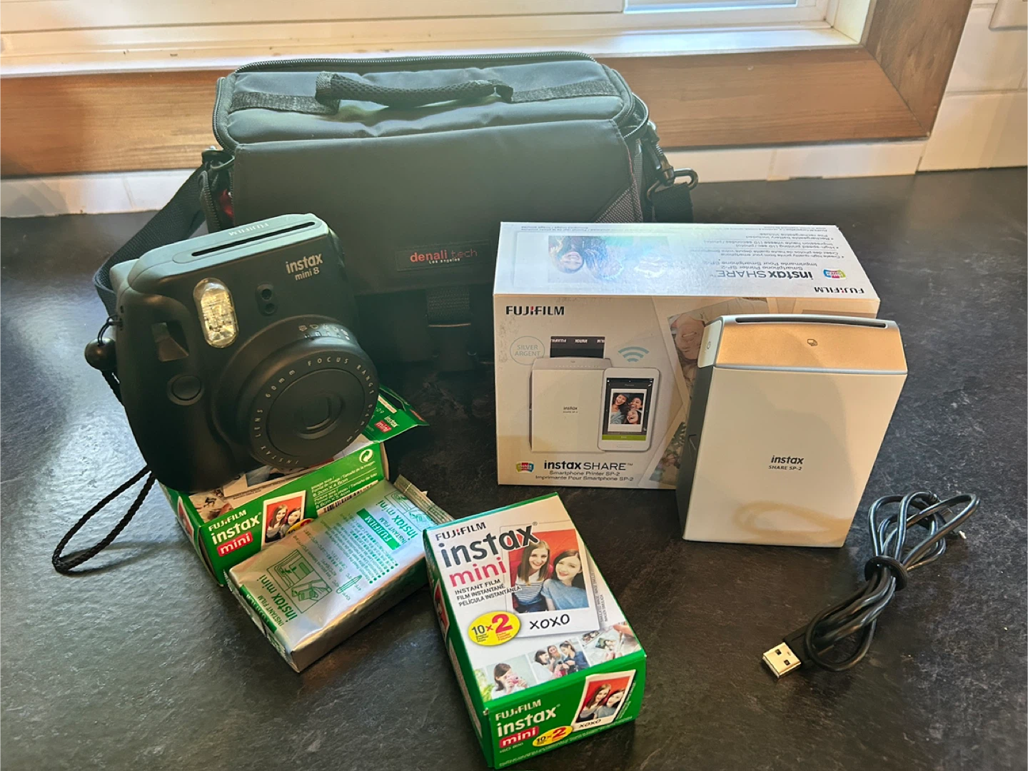Fujifilm Instax Mini 8 Camera with Instax Share SP-2 Printer