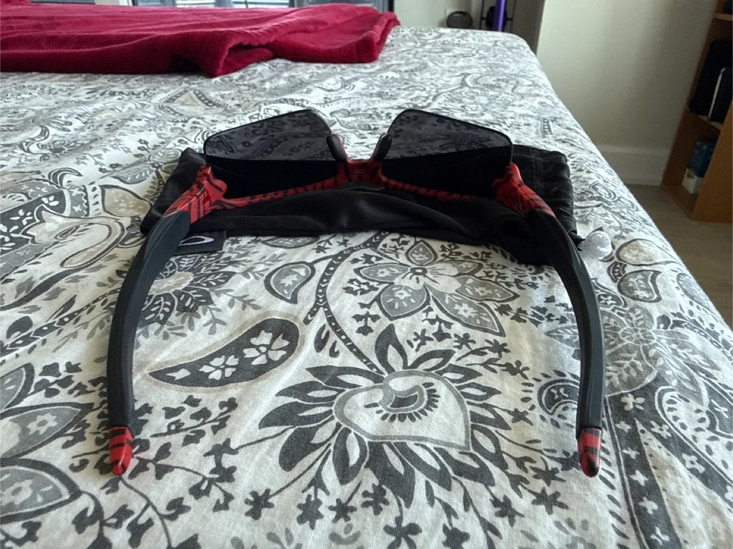 Oakley Flak 2.0 XL Red Tiger Prizm black image indicator(5)