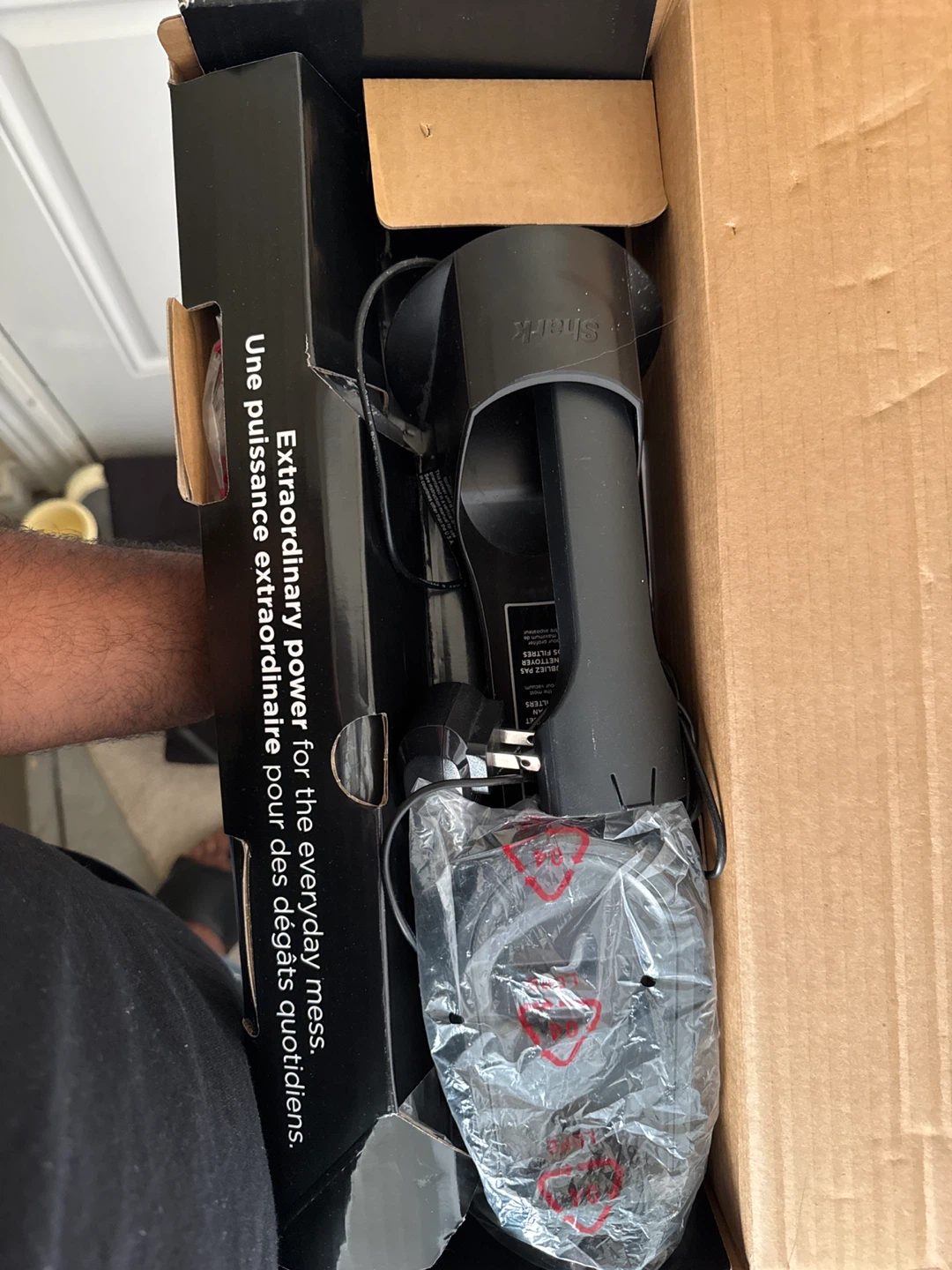 Shark WANDVAC Cordless Handheld Vacuum