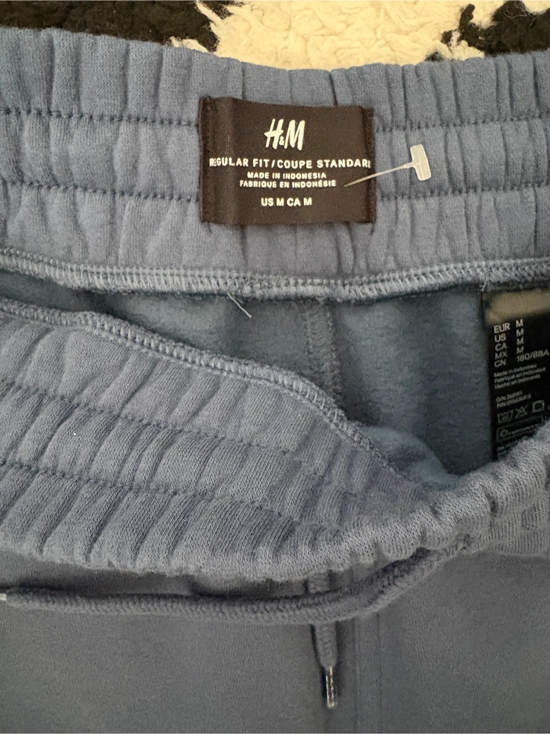 H&M Regular Fit Blue Sweat Shorts - Size M - photo 3