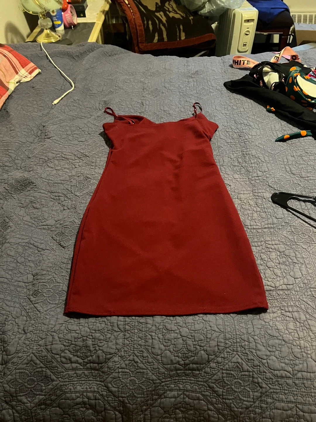 Li Lian Red Dress image indicator(5)