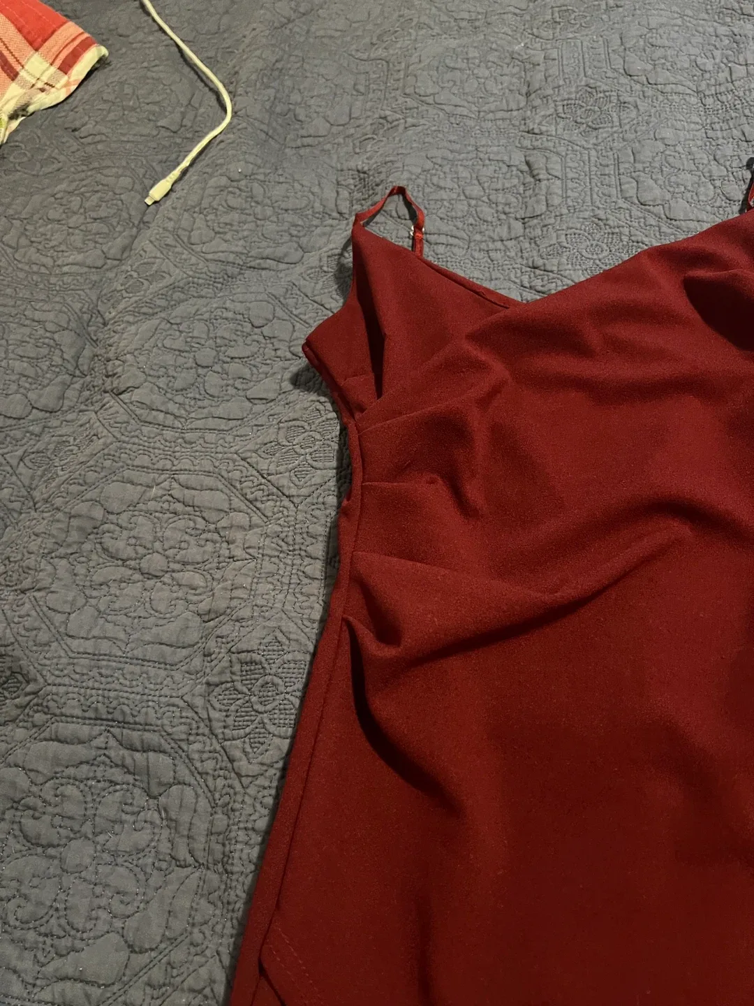 Li Lian Red Dress image indicator(2)