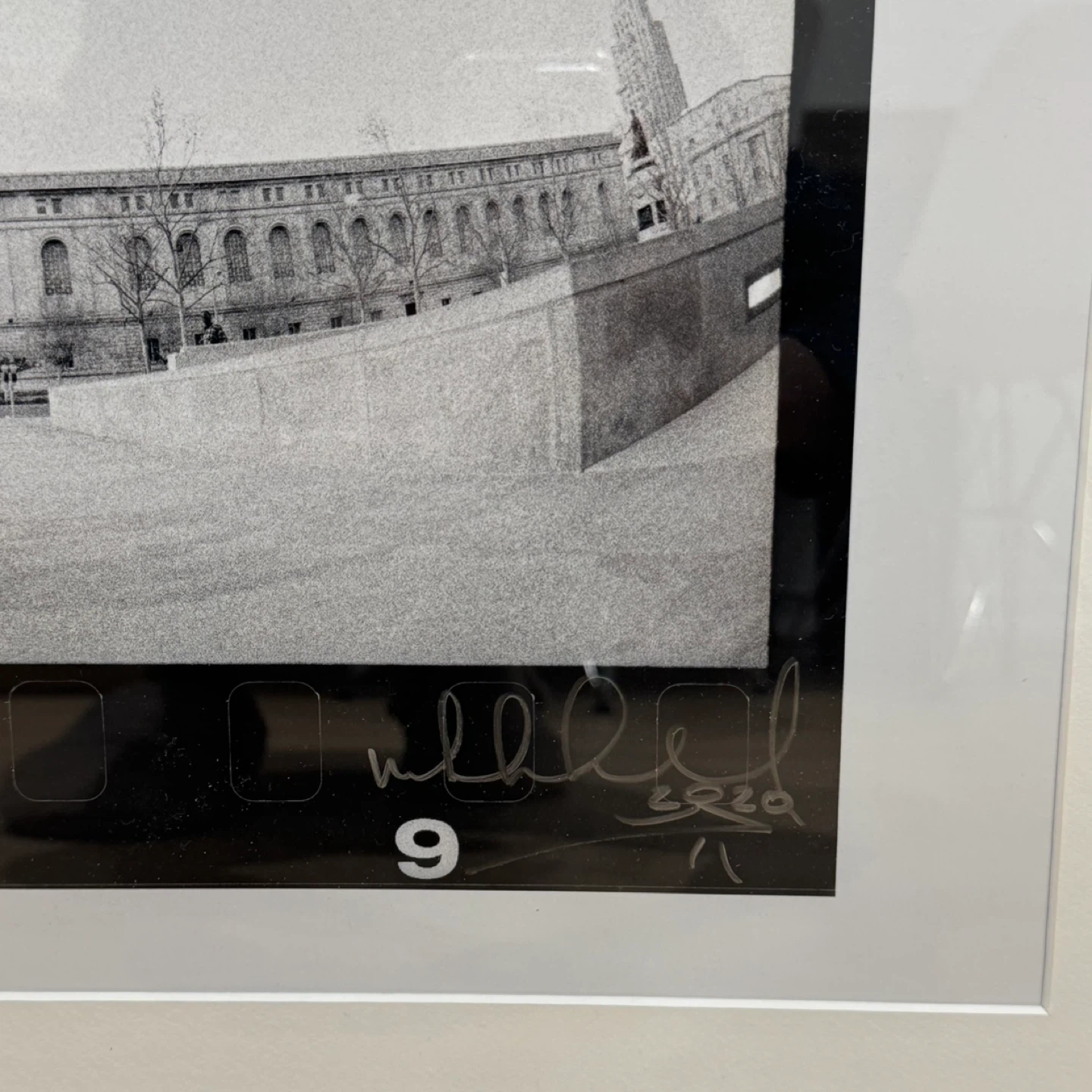 Mike Carroll Framed Photo - photo 3