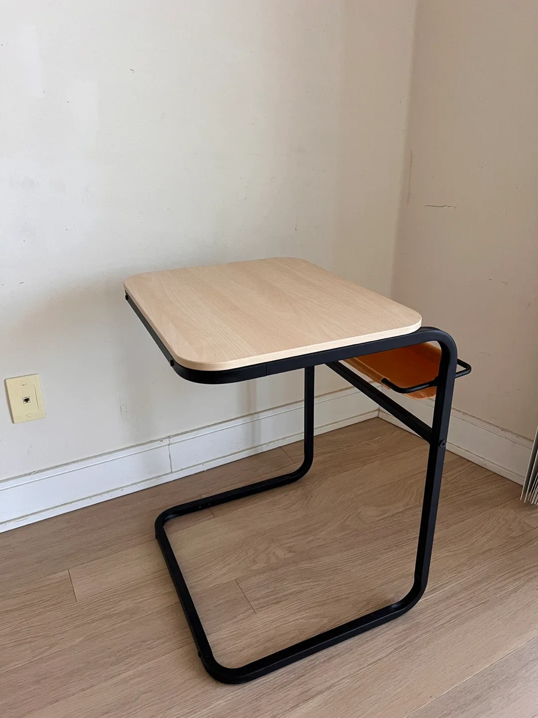 Light Wood & Black Metal Side Table image indicator(3)