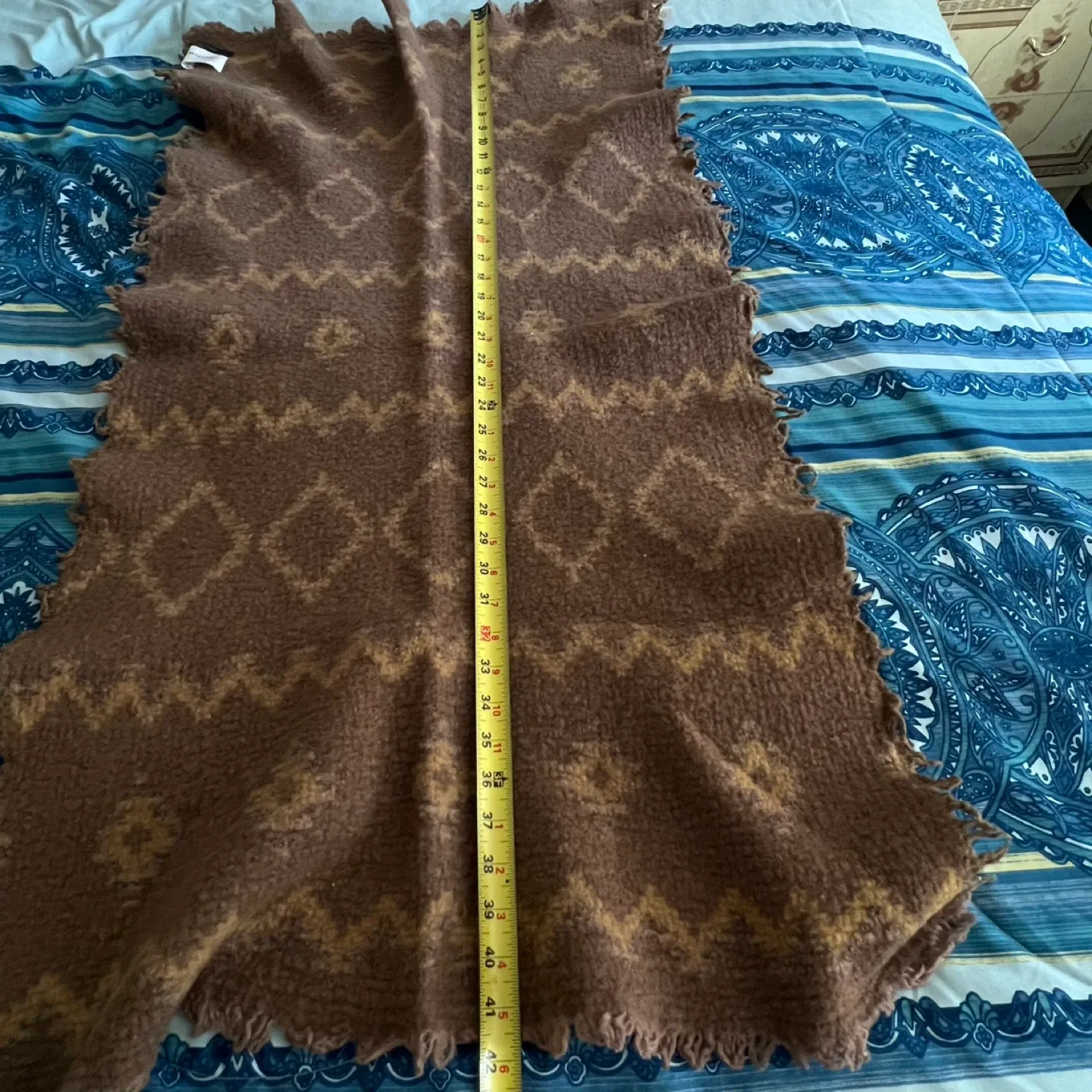 Brown Wool Throw Blanket image indicator(4)