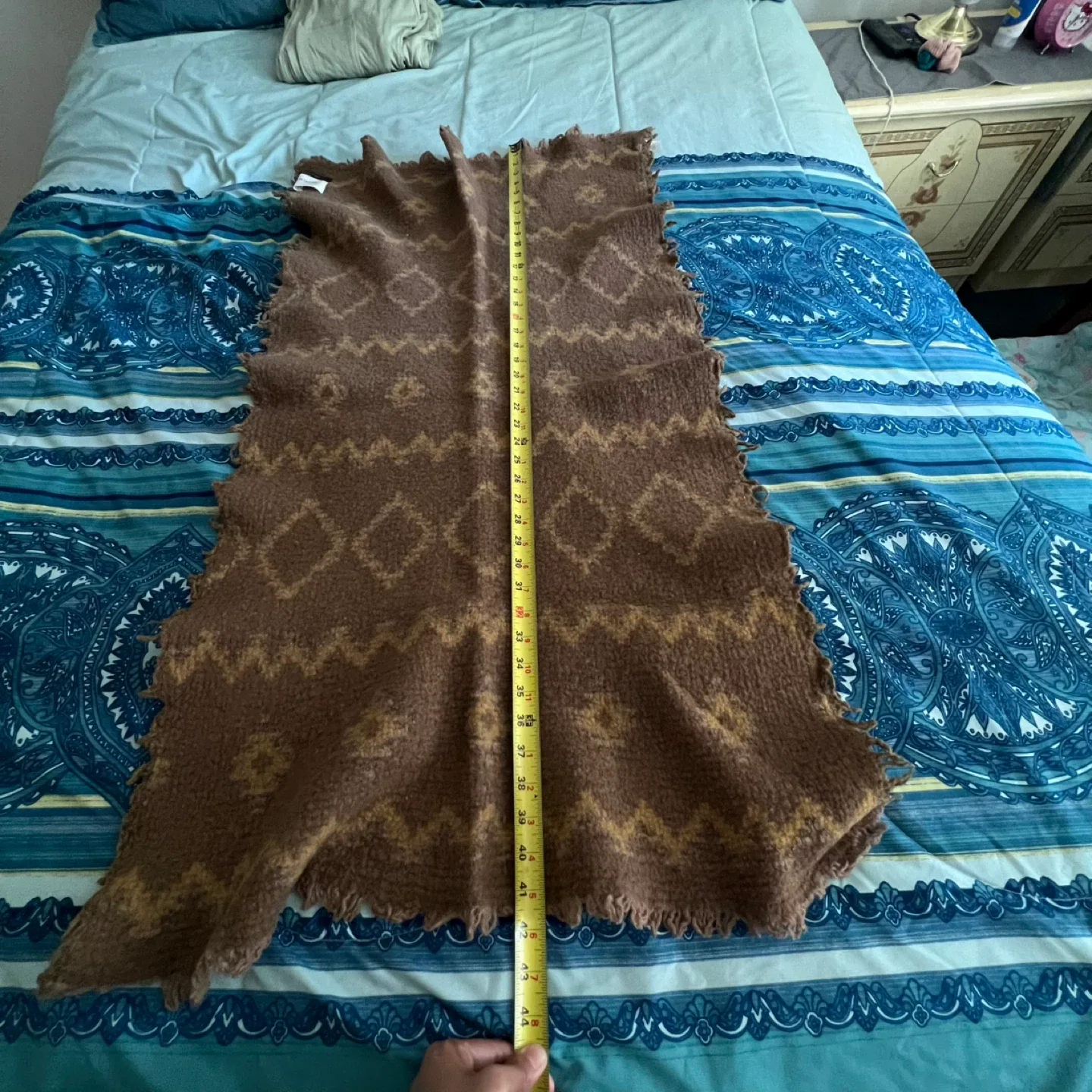 Brown Wool Throw Blanket thumbnail