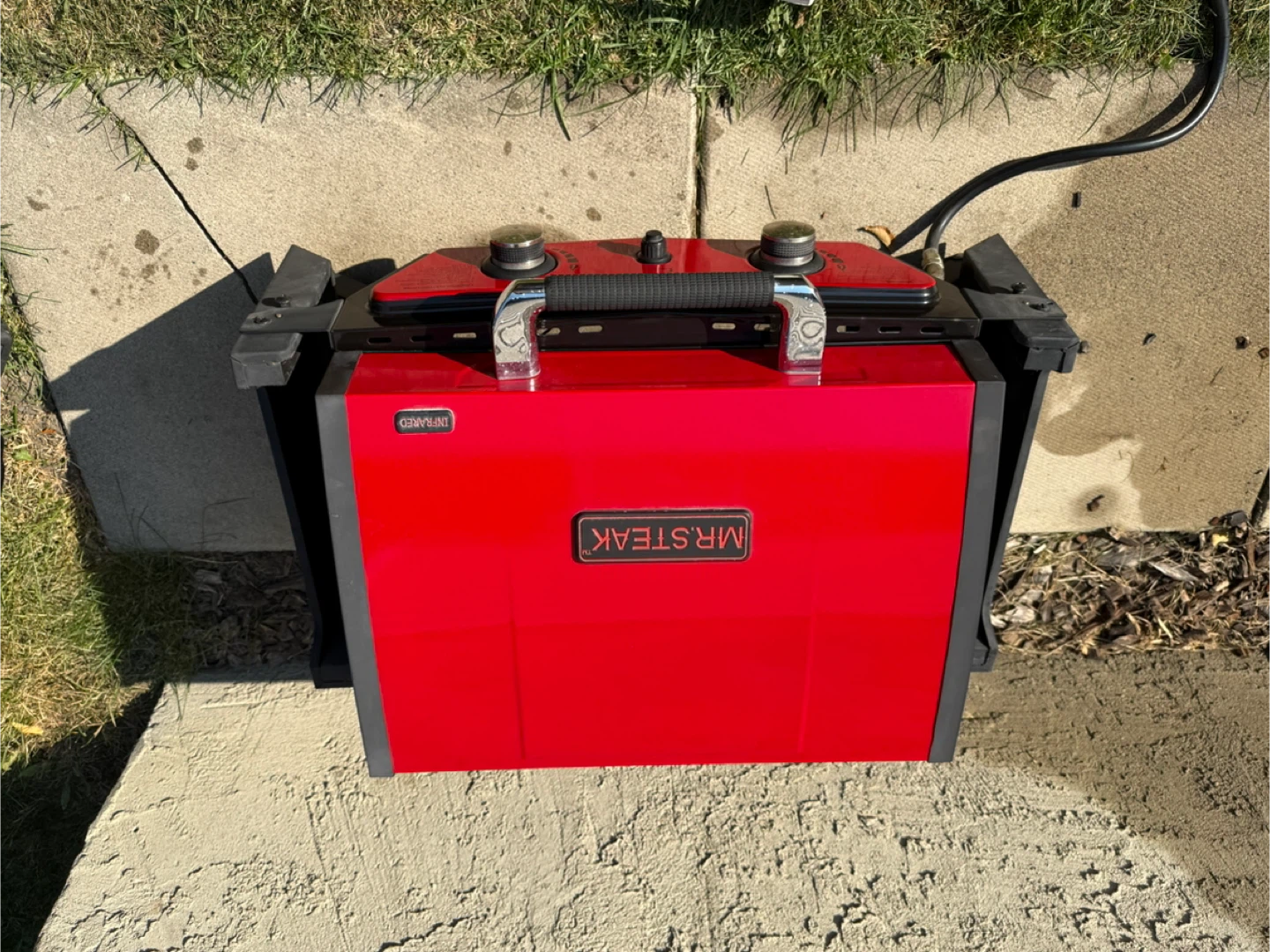 Mr. Steak Portable Propane BBQ - photo 5
