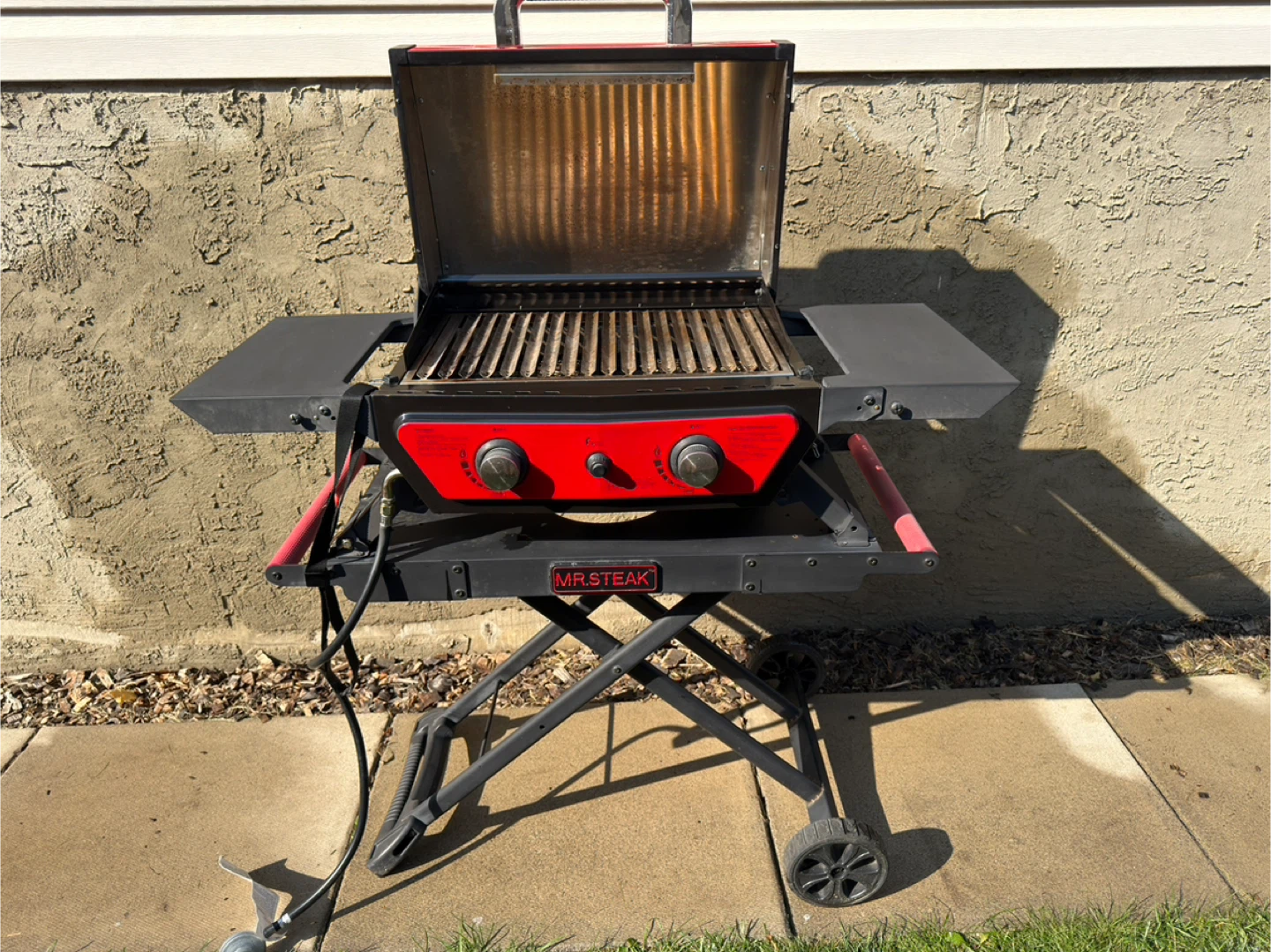 Mr. Steak Portable Propane BBQ - photo 3