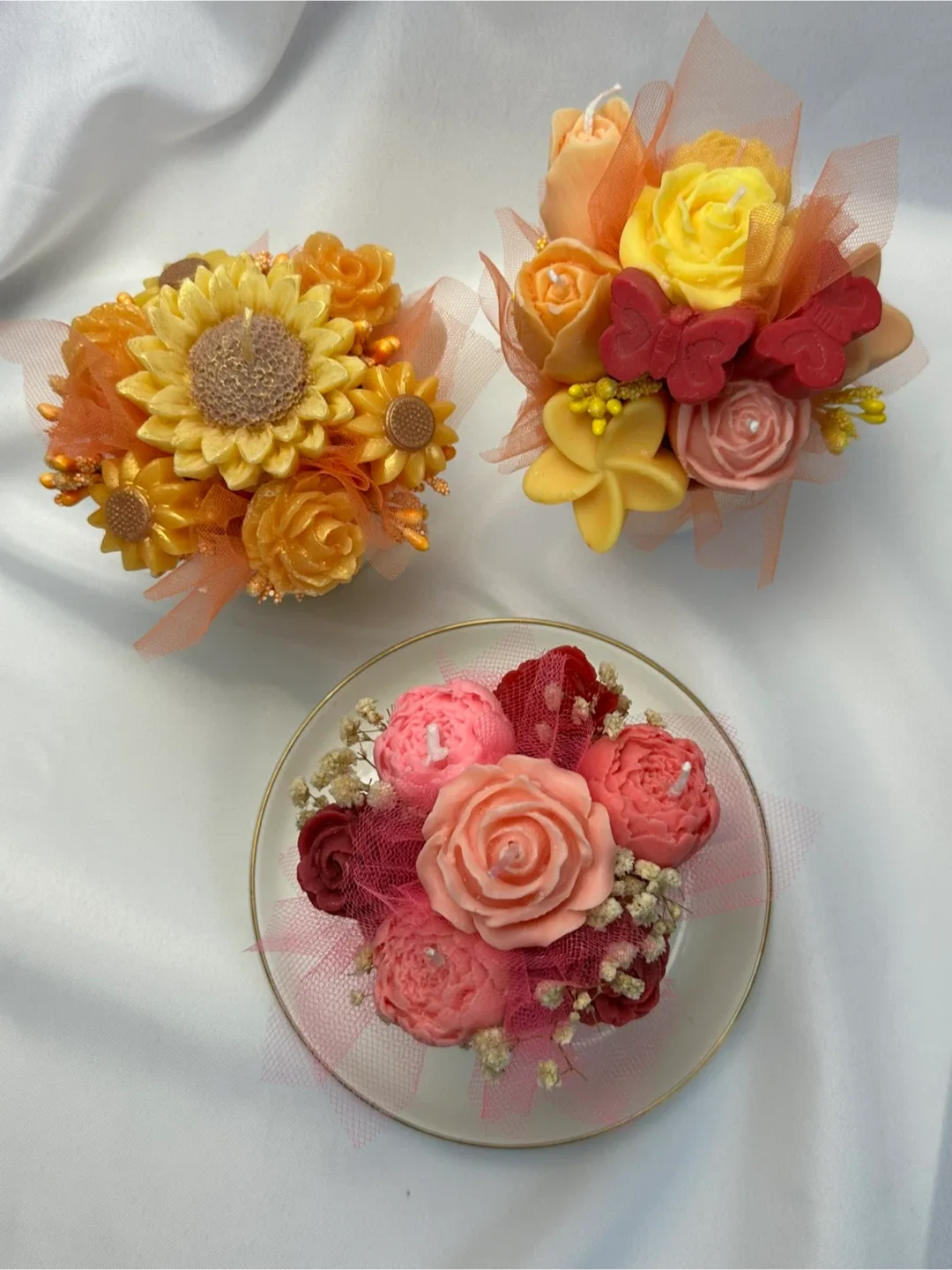 Autumn bouquet in a handmade tea cup.🍂🍂 image indicator(2)