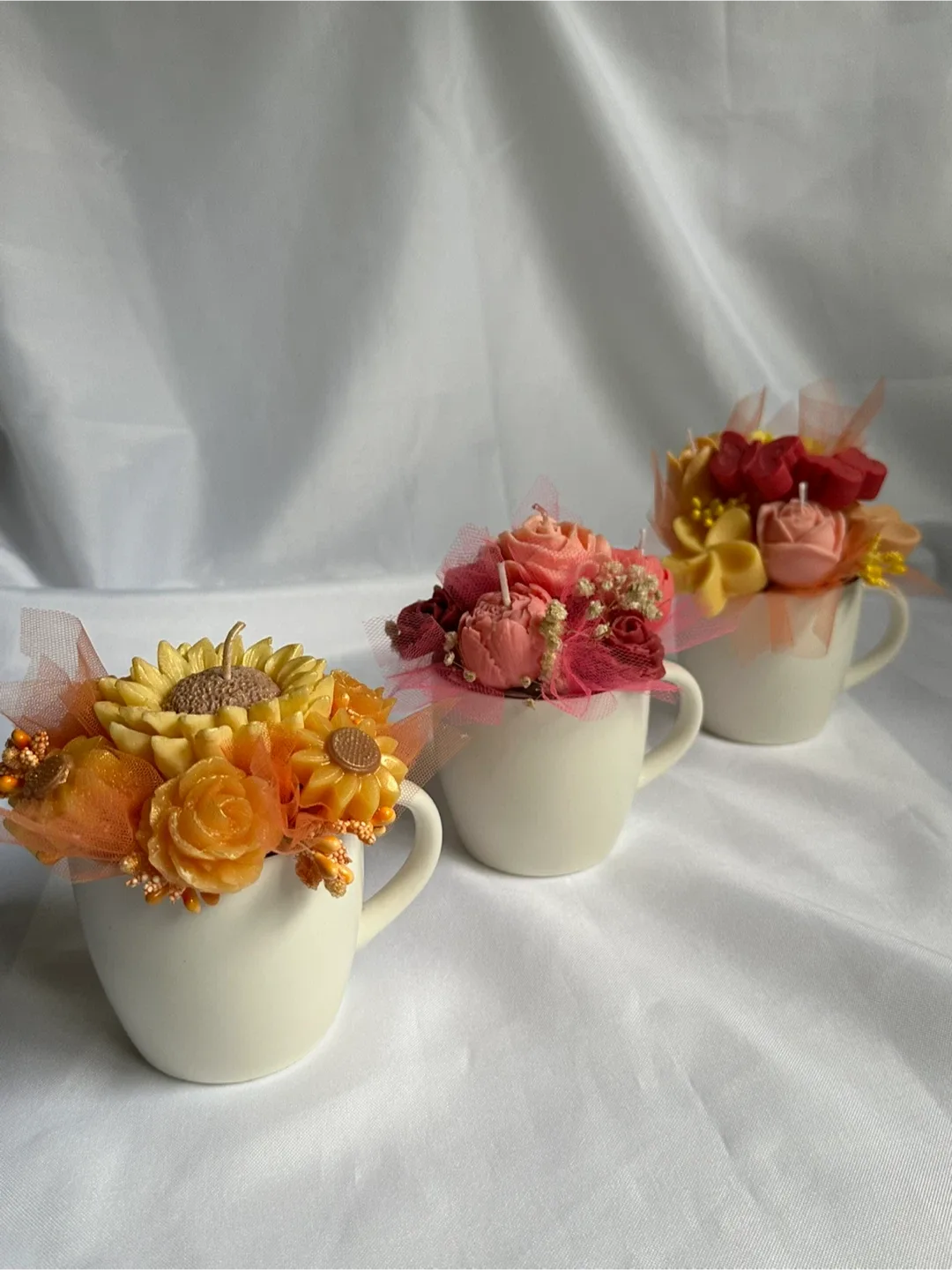 Autumn bouquet in a handmade tea cup.🍂🍂 image indicator(7)