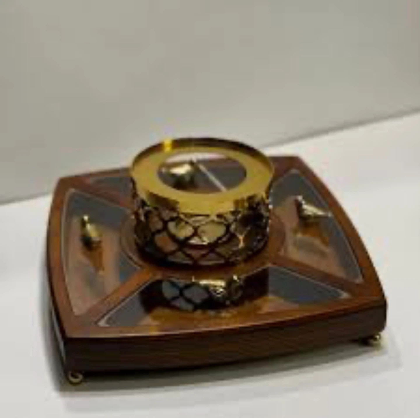 Wooden & Gold Condiment Server