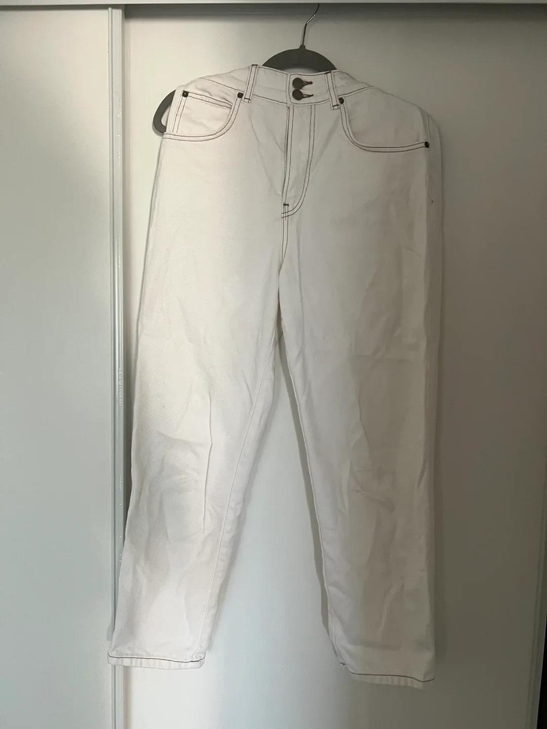 Reformation White denim size 27 image indicator(2)