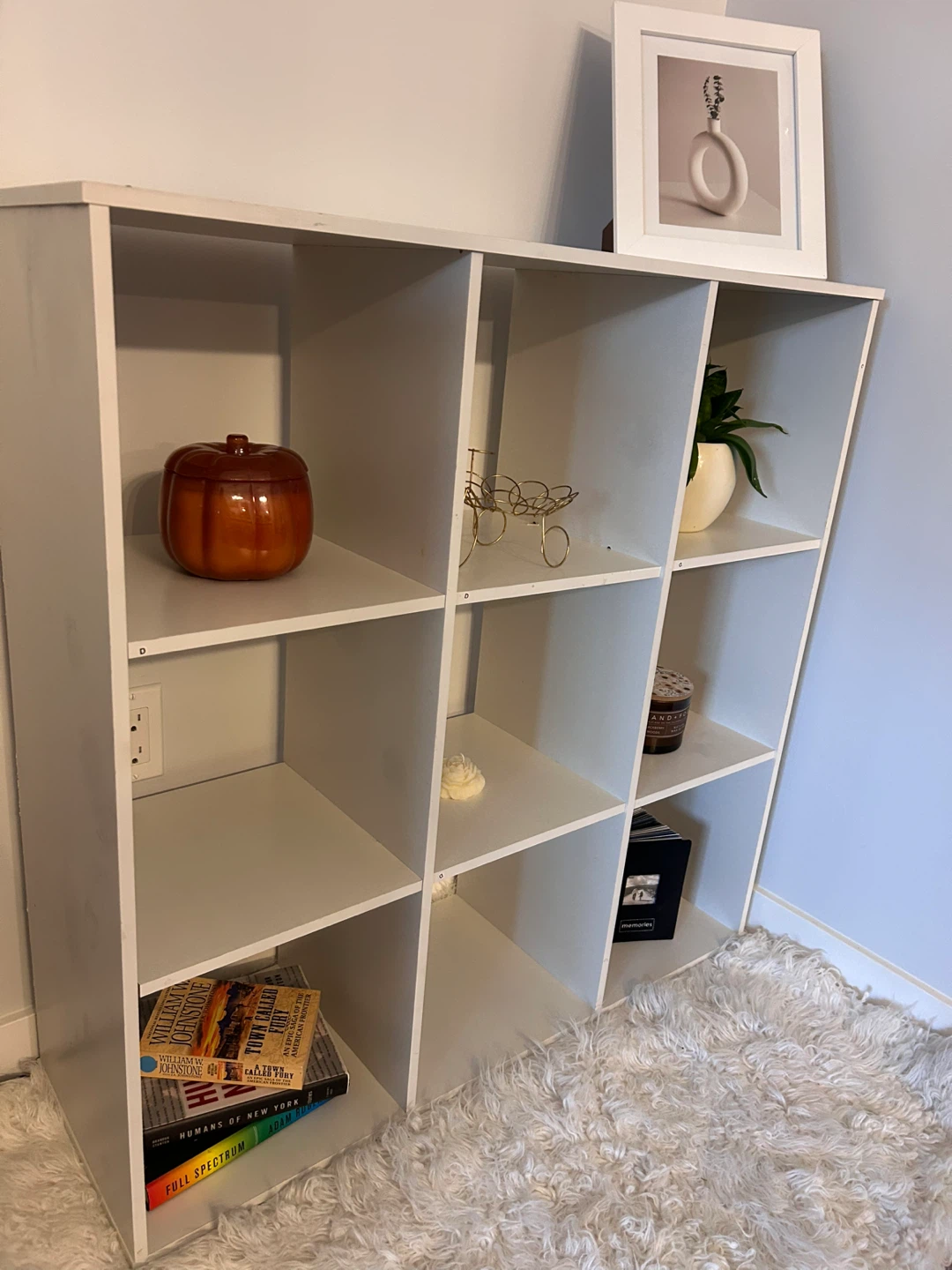 White Shelf Unit - photo 2