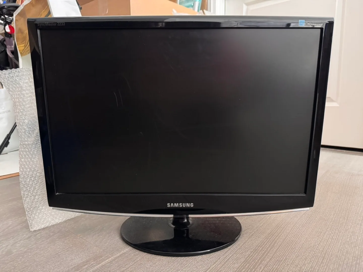 Samsung SyncMaster 22” Monitor thumbnail