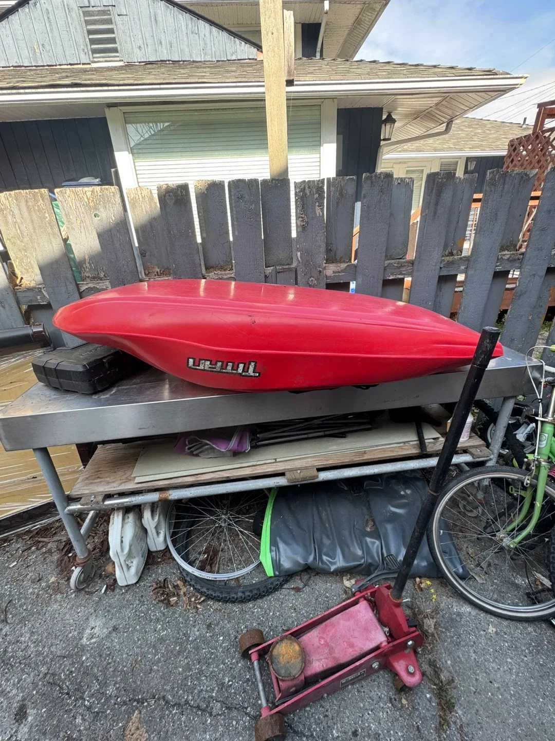 Perception Genesis Red Kayak image indicator(2)