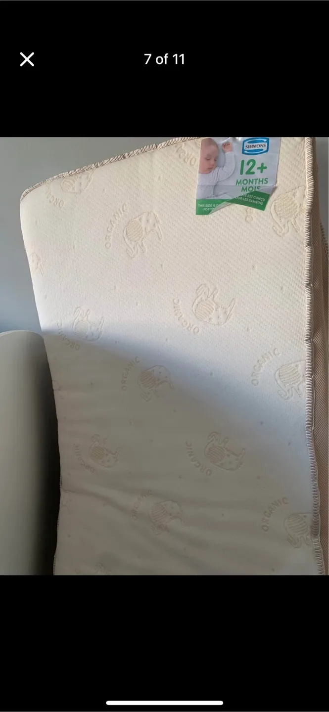 White Baby Crib with Mattress image indicator(3)