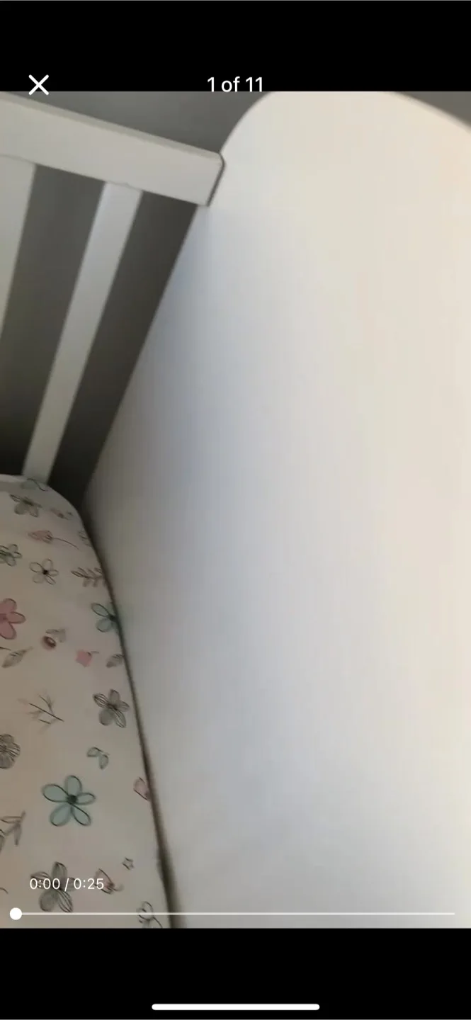 White Baby Crib with Mattress image indicator(9)