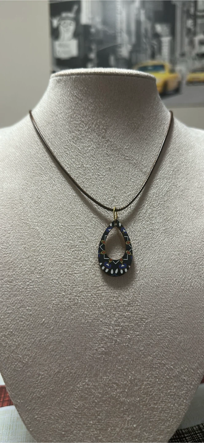 Handmade Pendant Necklace - Unique Design - photo 4