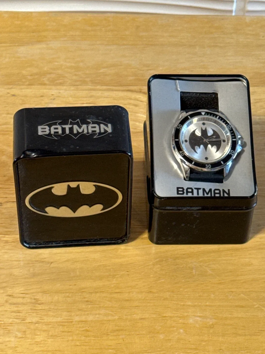 Batman Watch in Box image indicator(2)