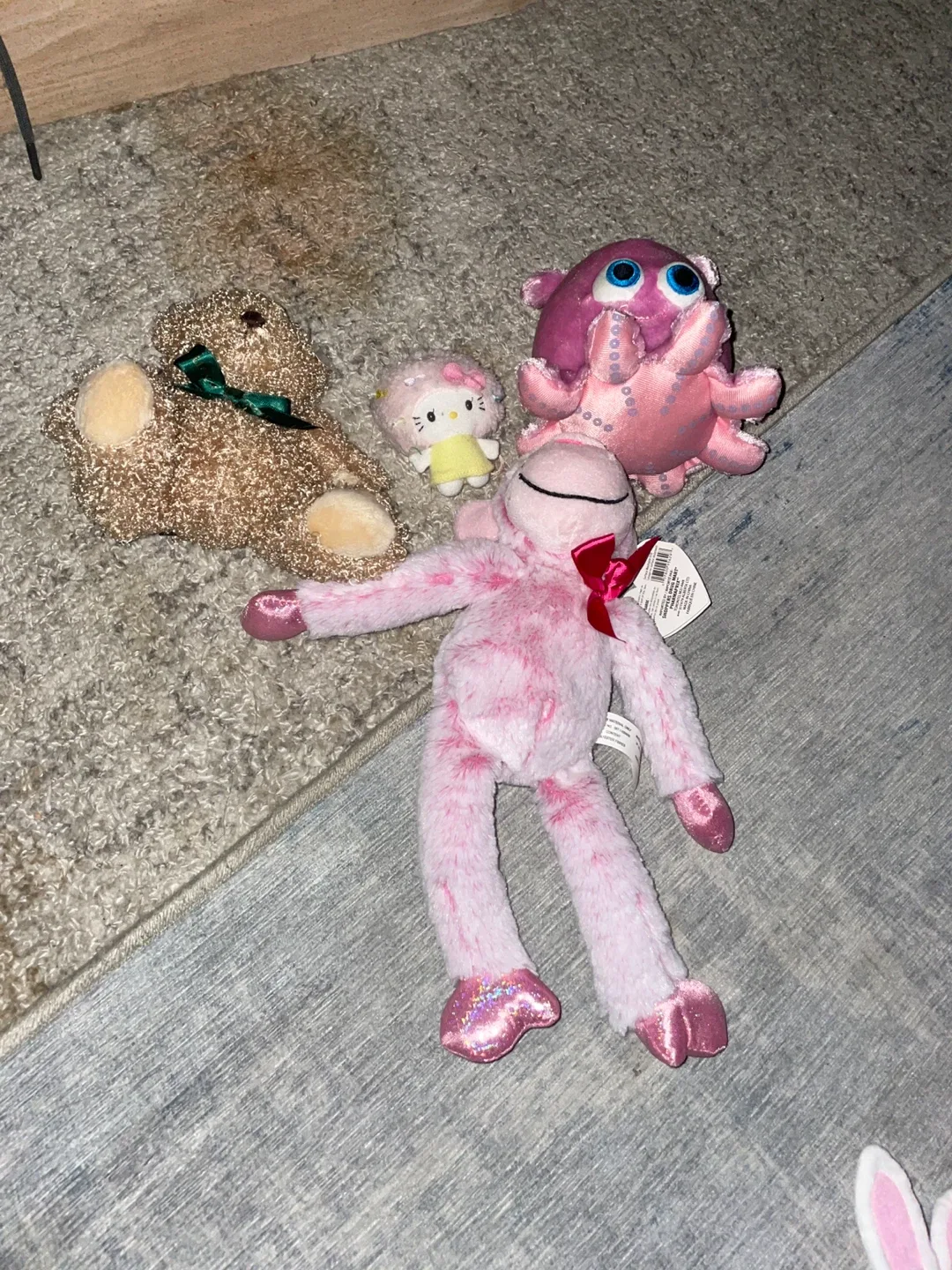 Hello Kitty Plush Collection image indicator(3)