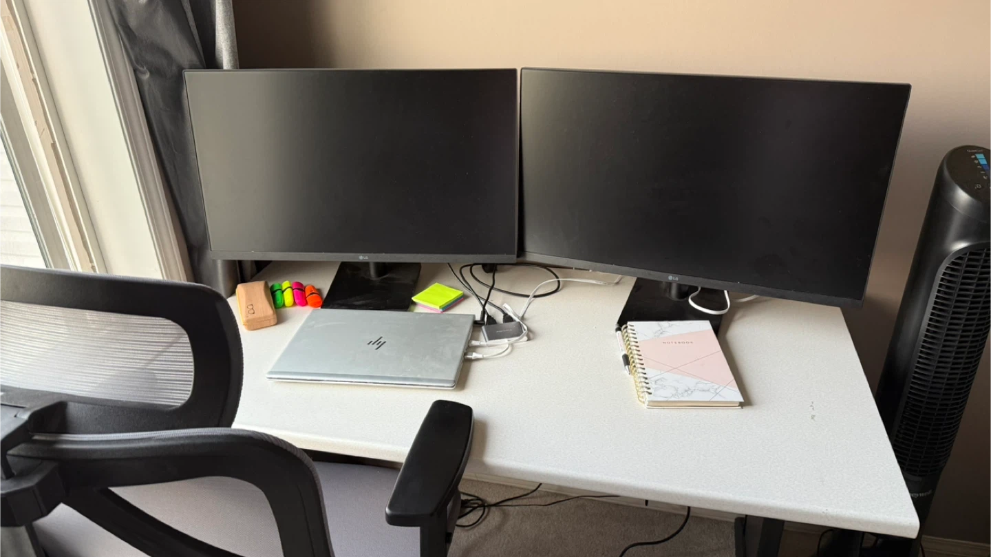 Monitors LG,Ergonomic Mesh Office Chair - Grey and desk - photo 4
