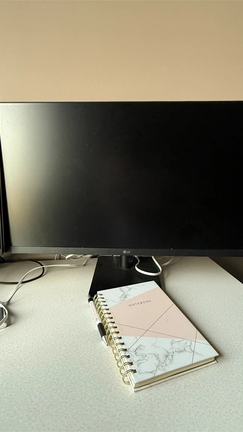 Monitors LG,Ergonomic Mesh Office Chair - Grey and desk - photo 5
