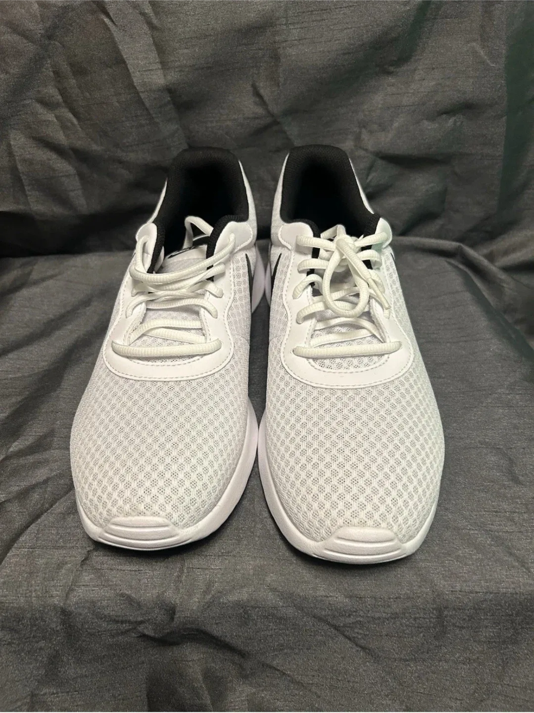 Nike Tanjun White/Black Men's US 11 image indicator(5)