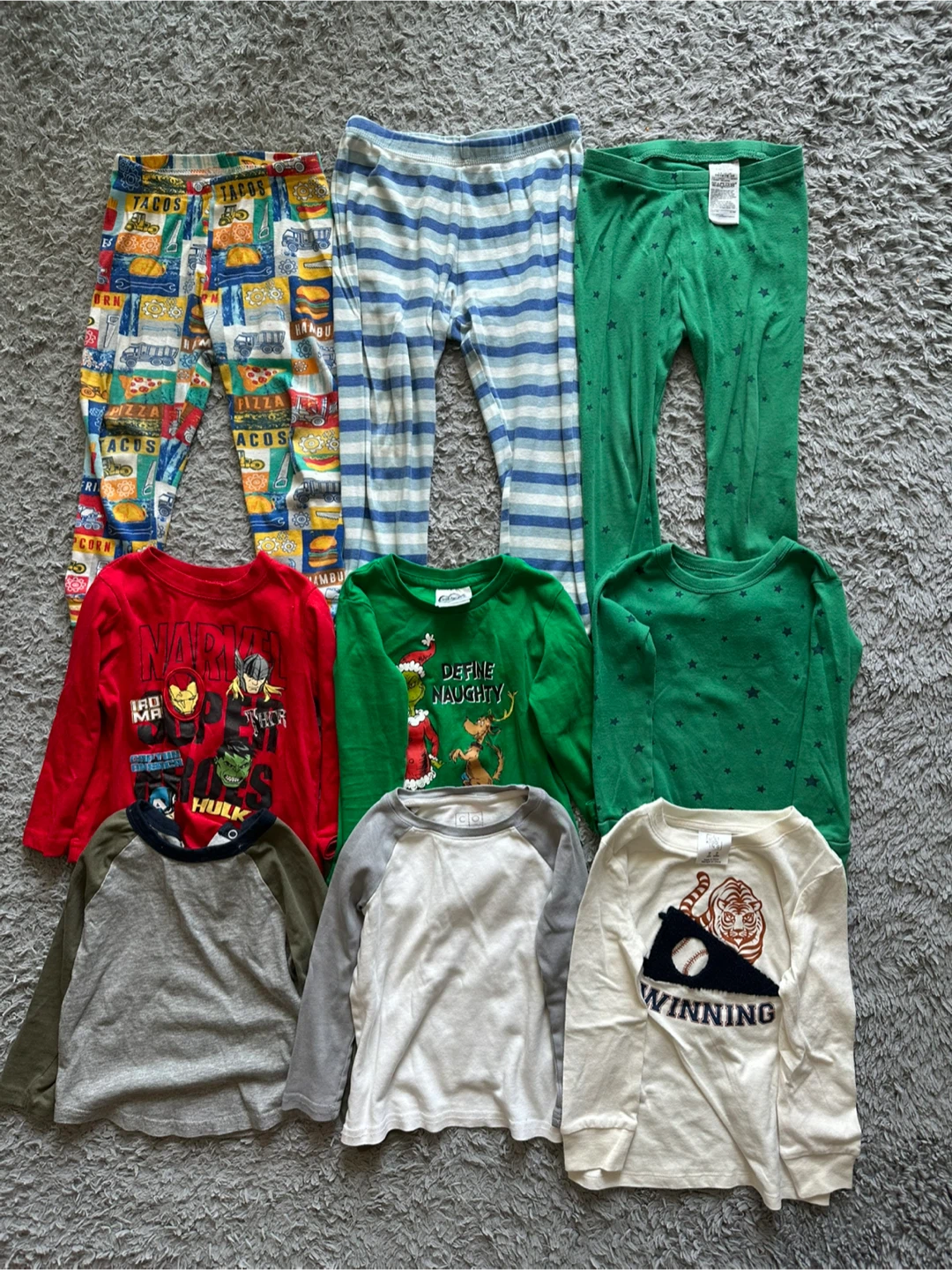 Mixed Lot of Boys Clothes (40 pcs)- Size 2T-3; 18-24 months - photo 4