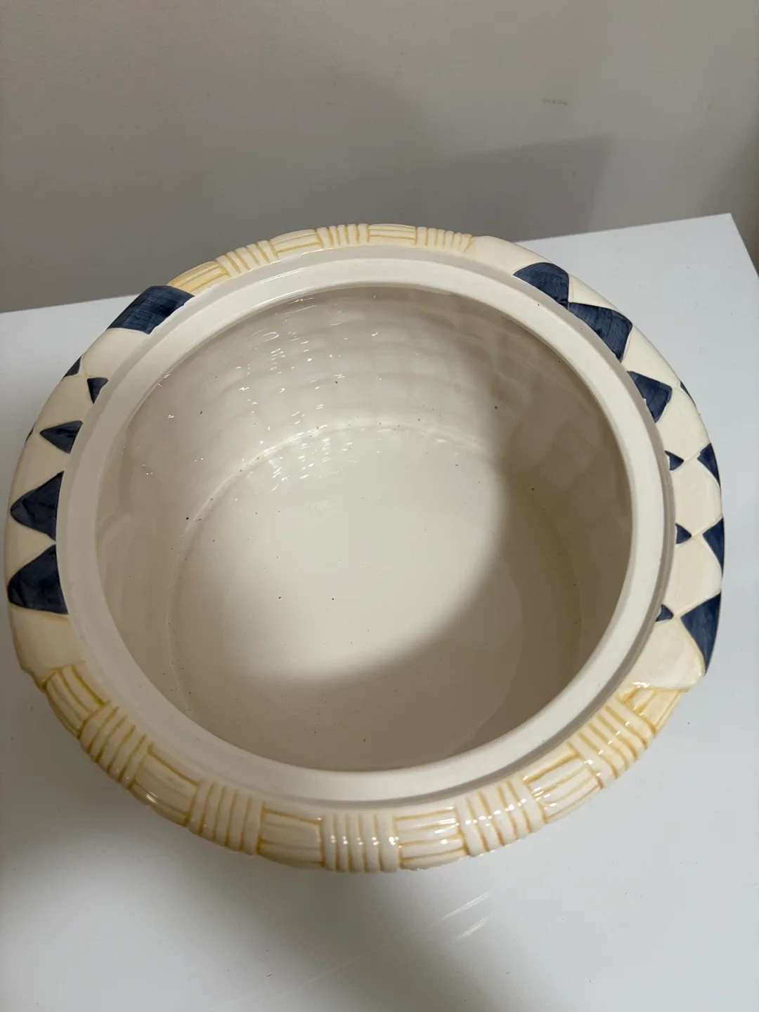 Ceramic Fruit Basket Decor image indicator(3)