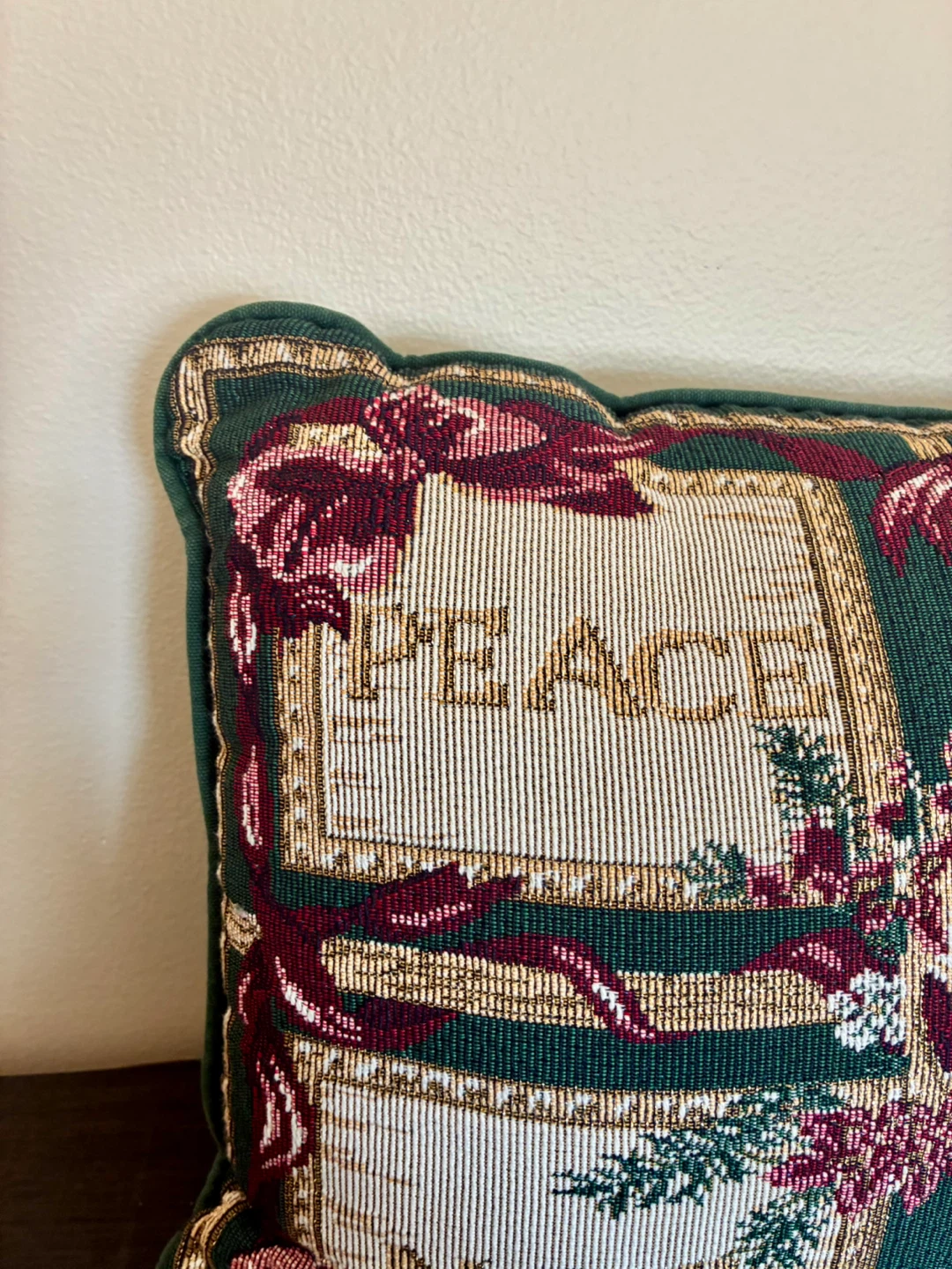 Decorative Christmas Pillow - photo 2