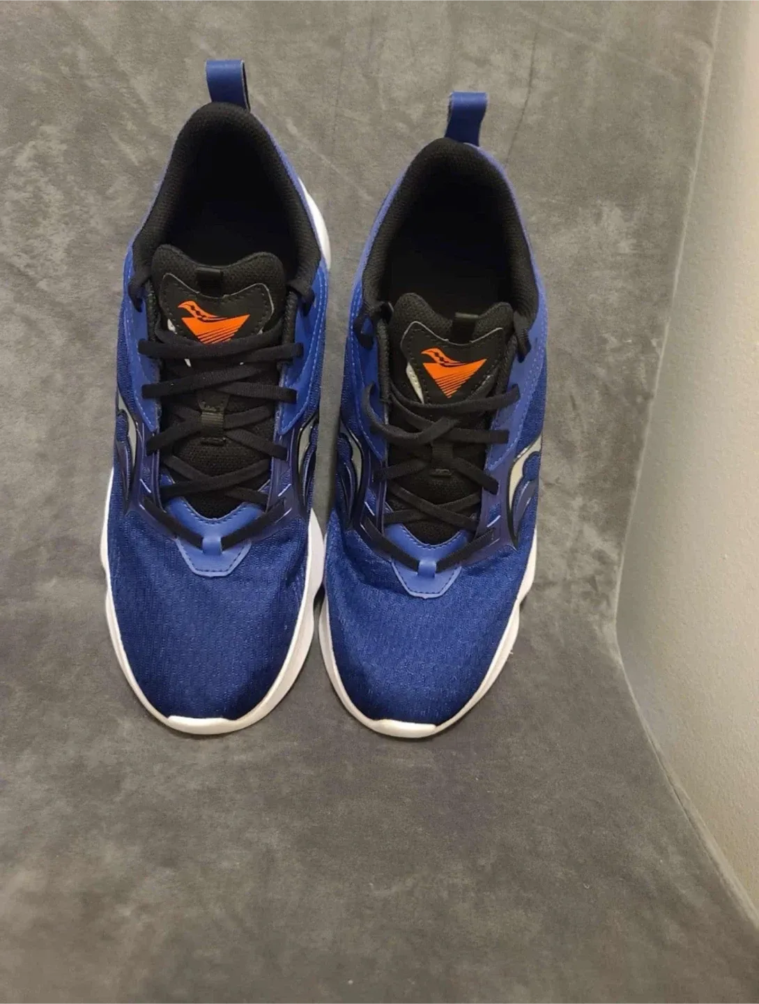 Saucony Mens Running Shoes, Size 11 us image indicator(2)