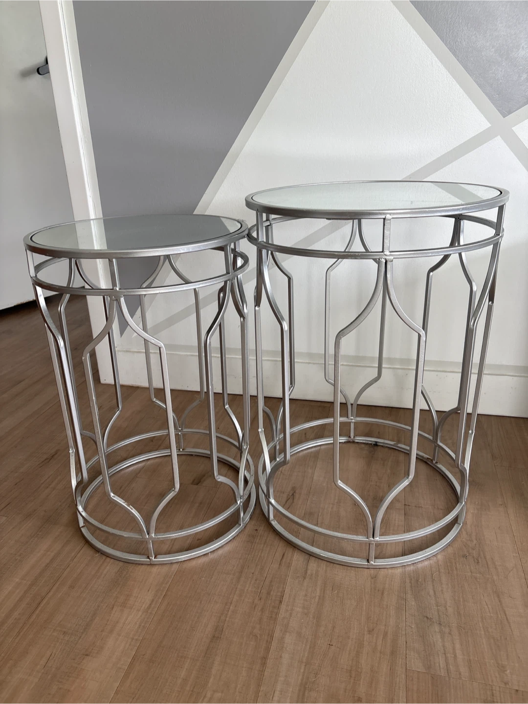 Set of 2 Silver Round End Tables