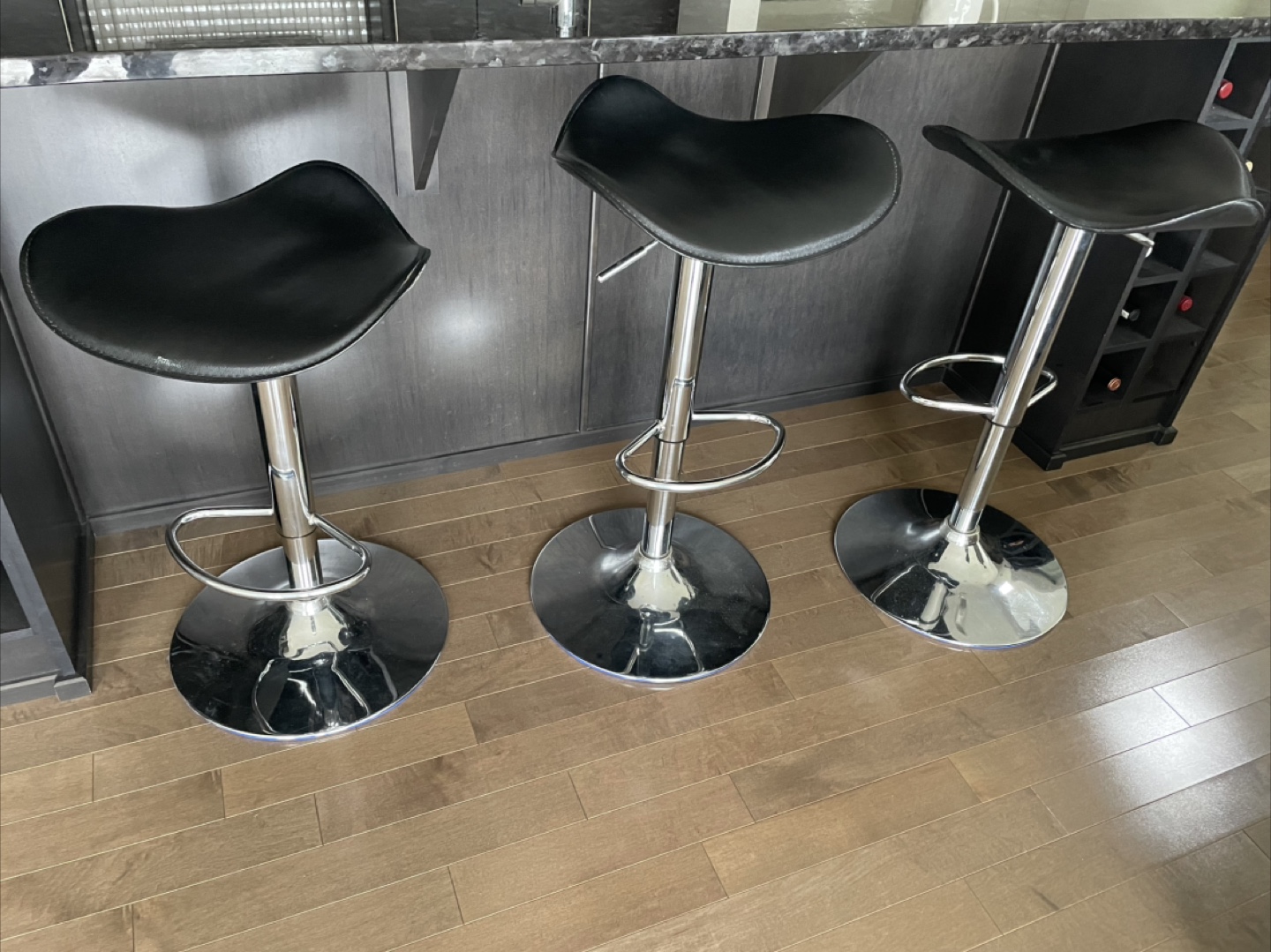 Set of 3 Black Bar Stools
