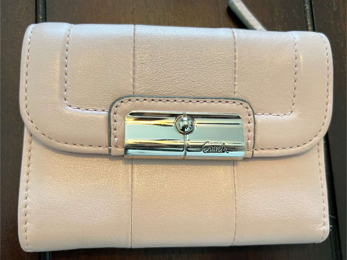 Genuine Coach Pale Pink Leather Wallet thumbnail