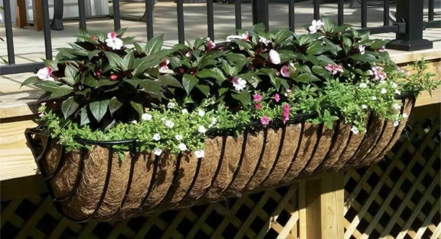 Hanging planter box (coco liner and plants not included) image indicator(3)