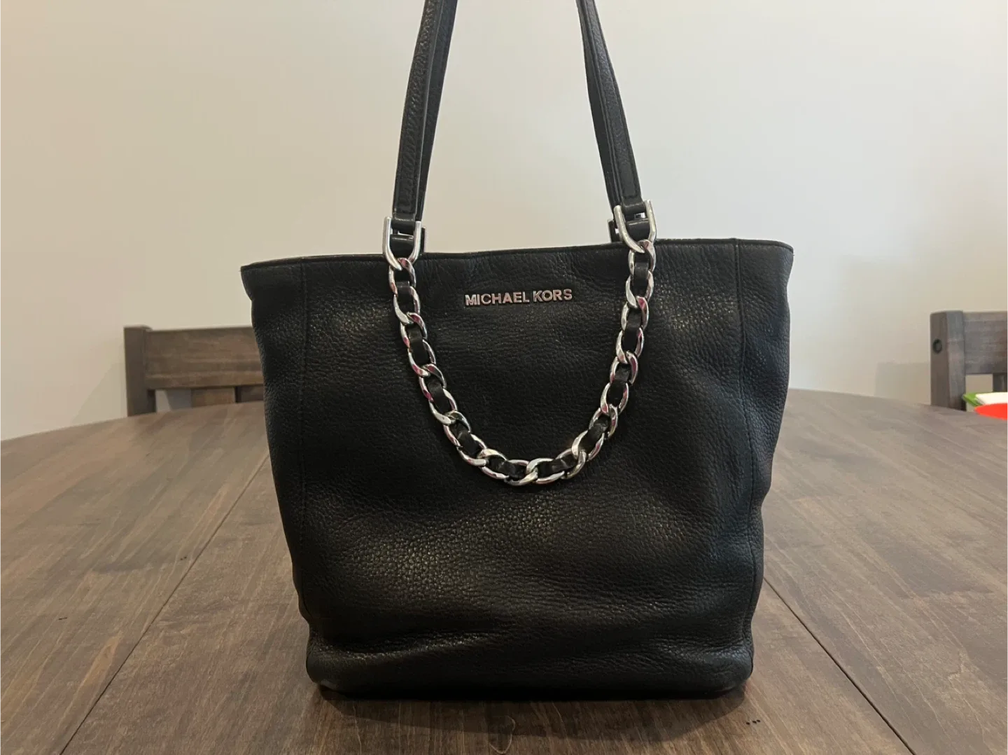 Michael Kors Black Leather Tote Bag thumbnail