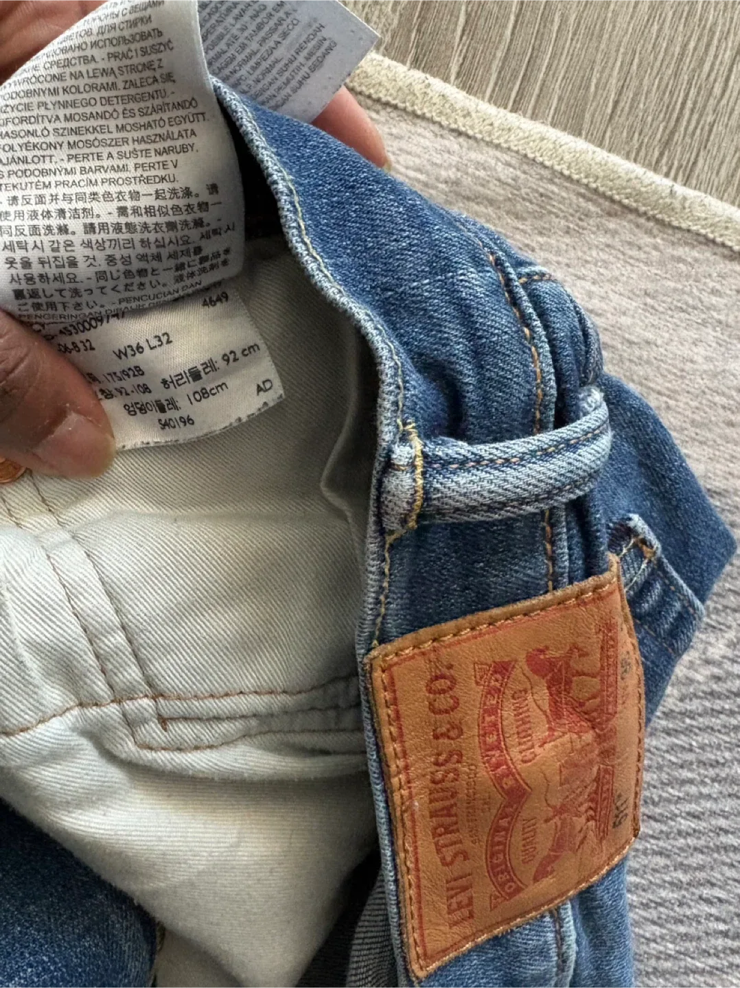 Levi Strauss Jeans image indicator(2)