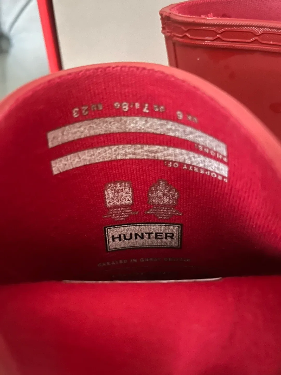 Hunter Kids First Classic Rain Boots - Size 6, Red image indicator(3)