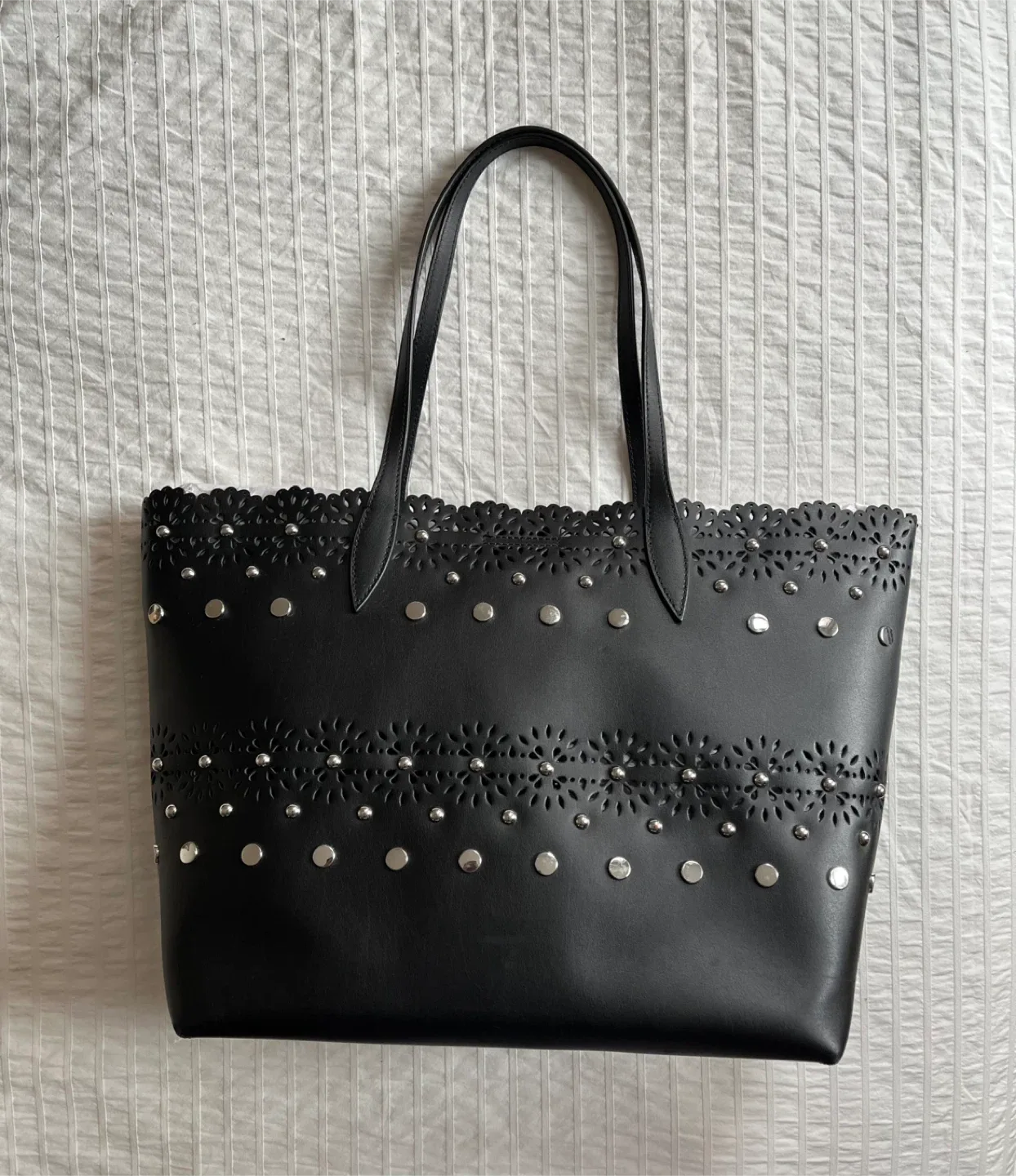 Rebecca Minkoff Black Leather Tote Bag with Detachable Pouch thumbnail