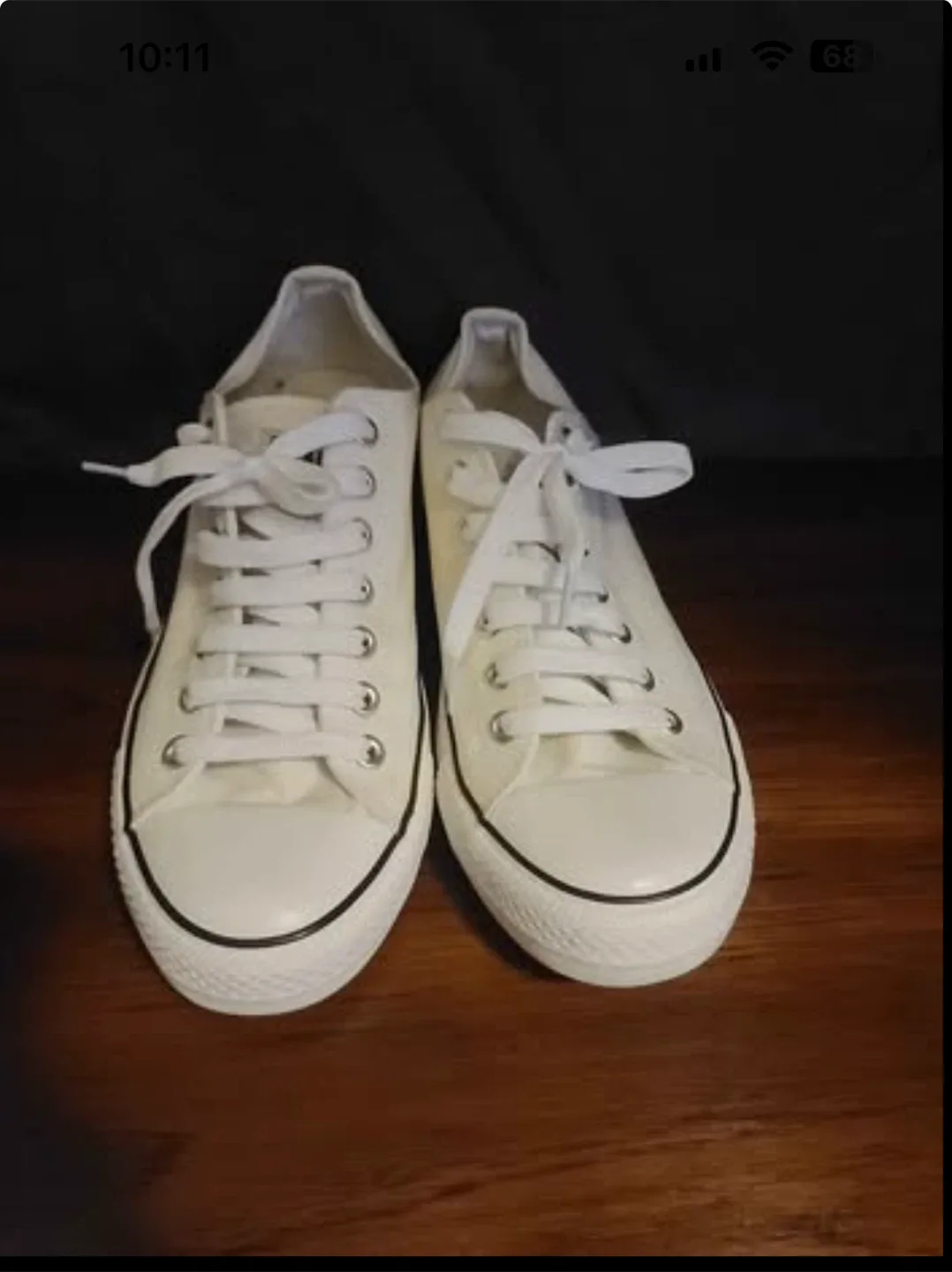 Yuanbu White Canvas Sneakers thumbnail