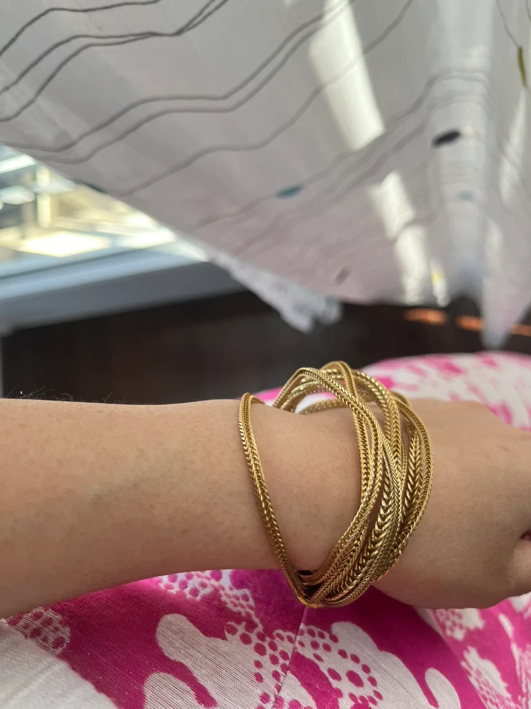 Gold Tone Fashion Bracelet image indicator(5)