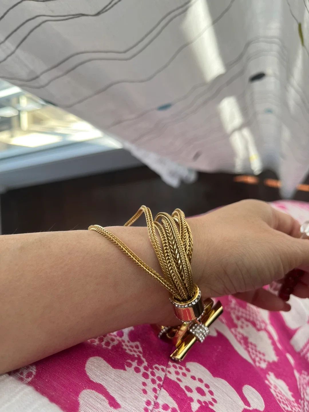 Gold Tone Fashion Bracelet image indicator(4)