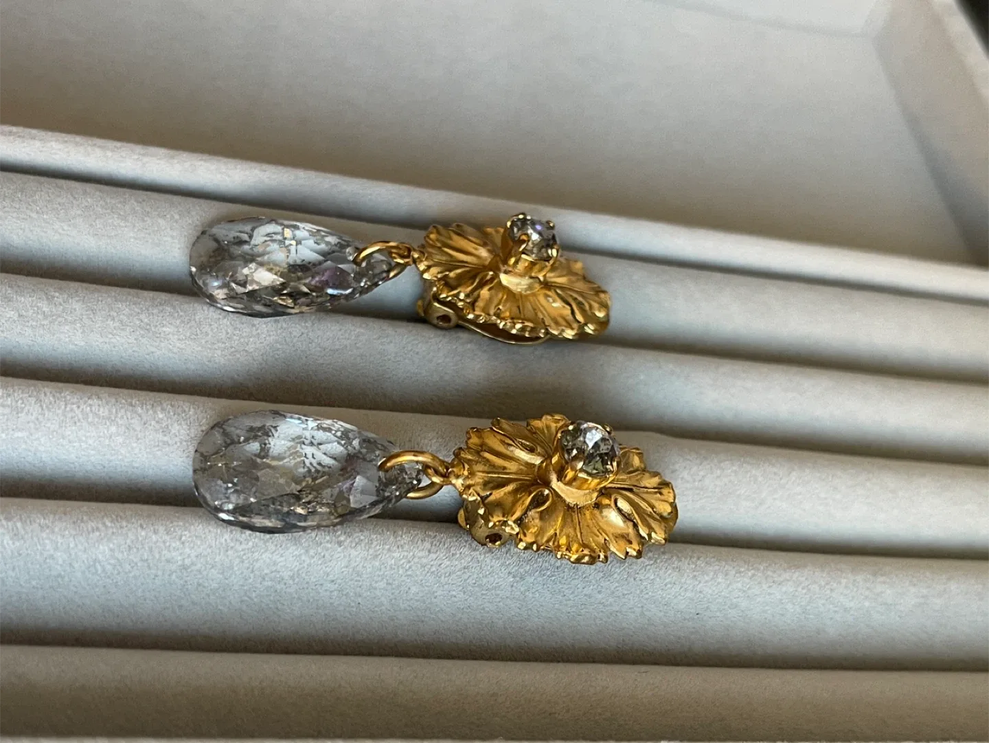 Antique French Flower Drop Earrings - Gold & Crystal image indicator(5)