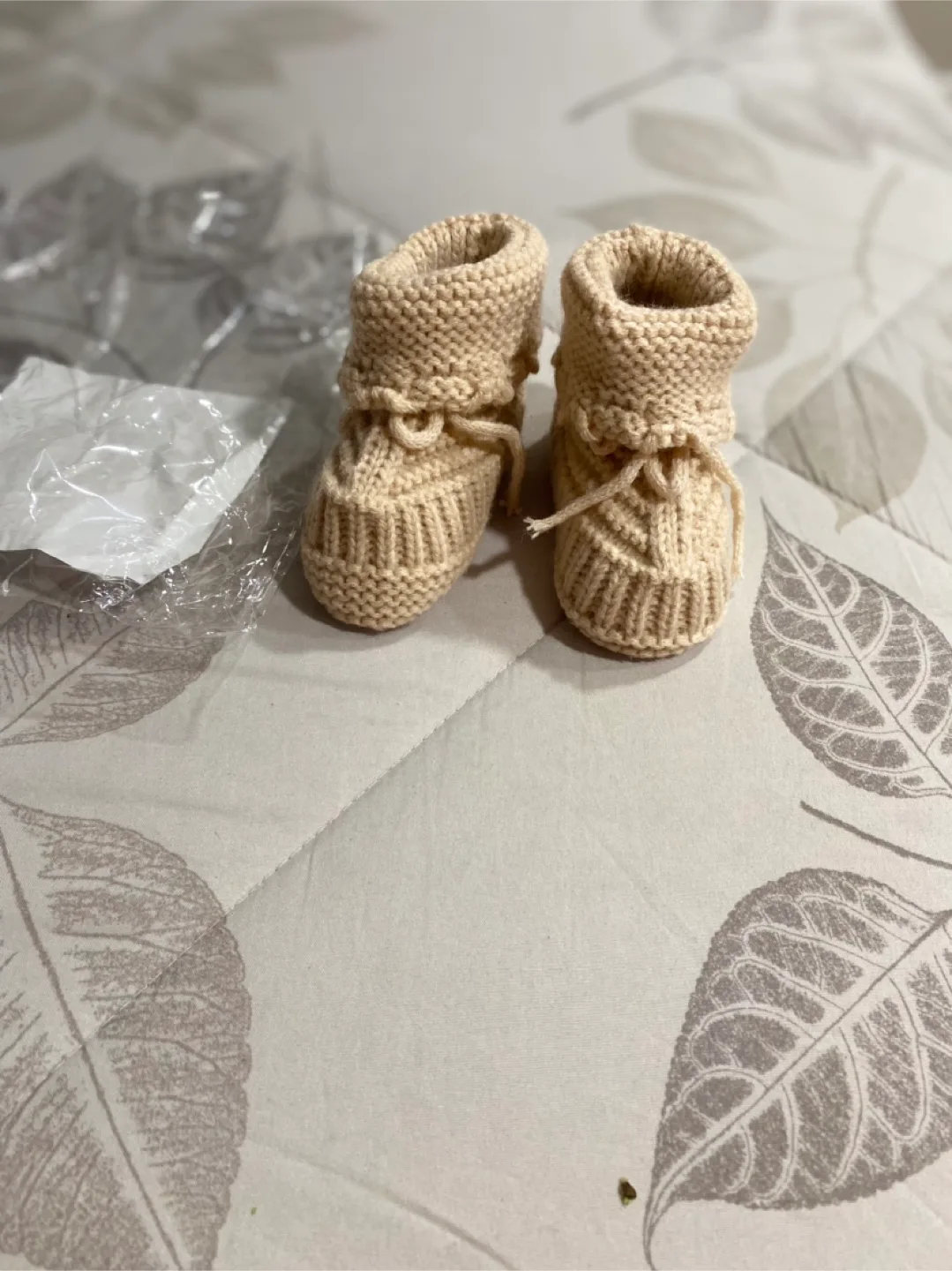 New Knitted Baby Booties - Cream image indicator(2)